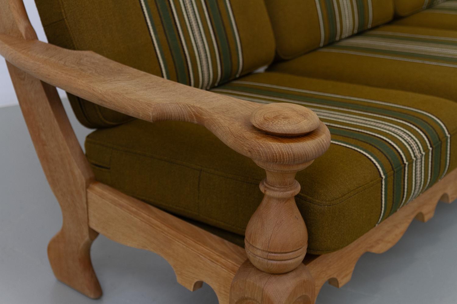 Divano danese di metà secolo in Oak in stile Kjærnulf, anni '60. In condizioni buone in vendita a Asaa, DK