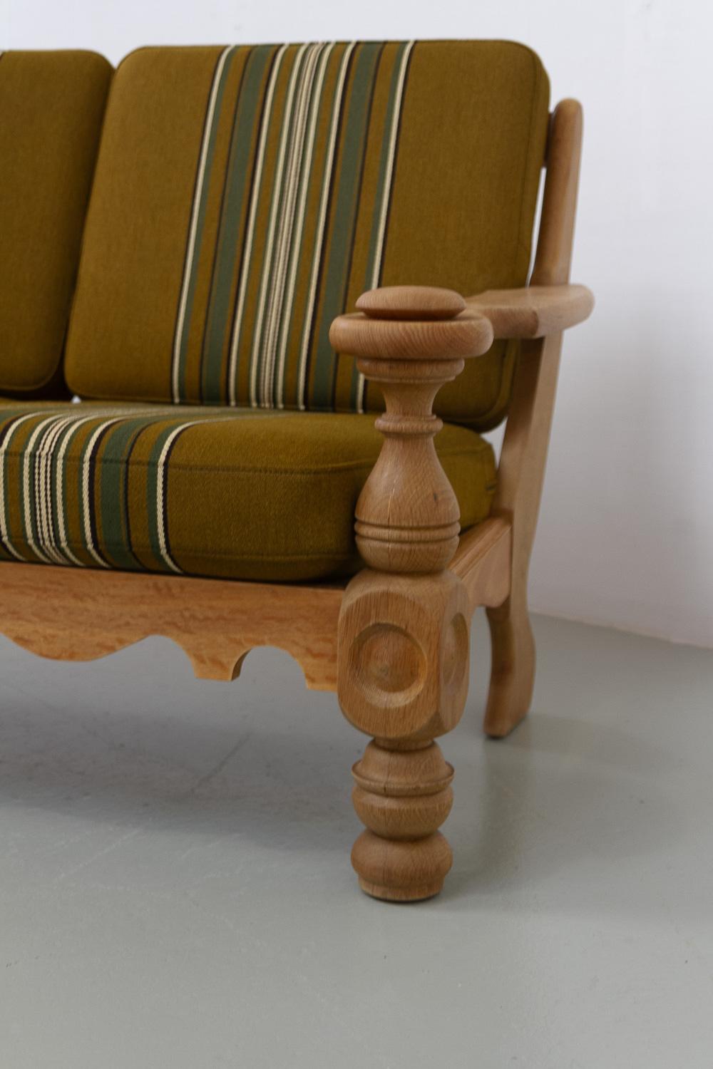Divano danese di metà secolo in Oak in stile Kjærnulf, anni '60. in vendita 2