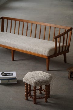Tabouret danois en chêne moderne du milieu du siècle avec assise hexagonale et pieds en fuseau, années 1950