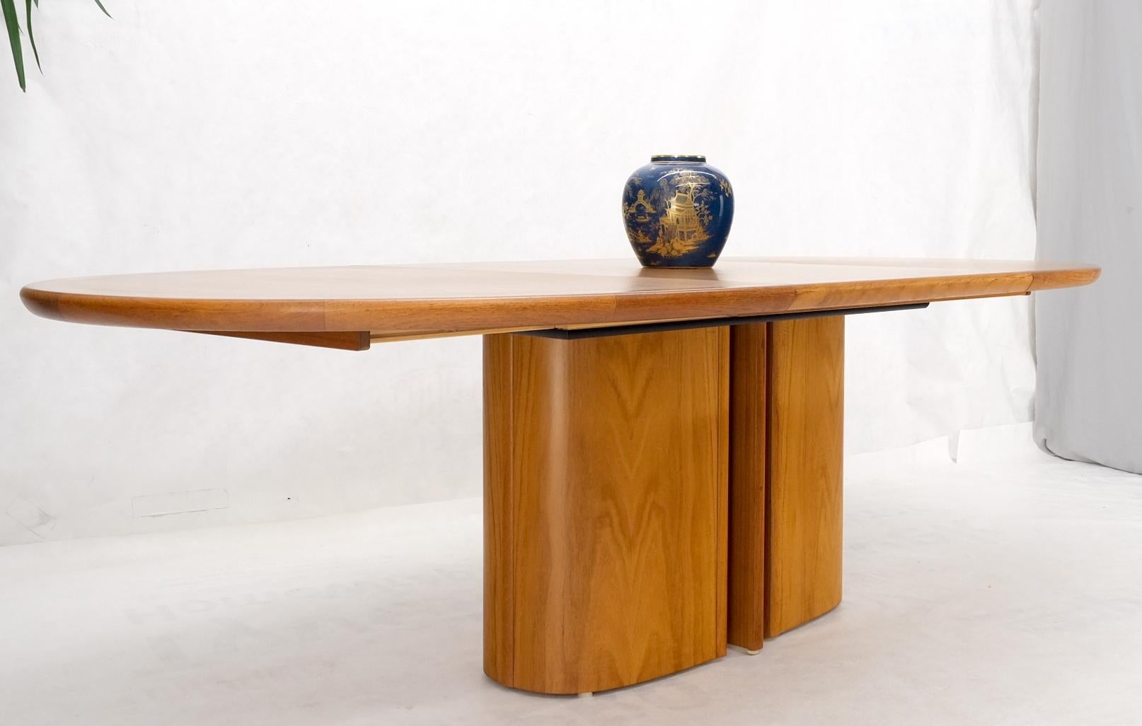 Lacquered Danish Mid-Century Modern Oval Teak Dining Table w/ Pop Up Leaf Extension MINT!