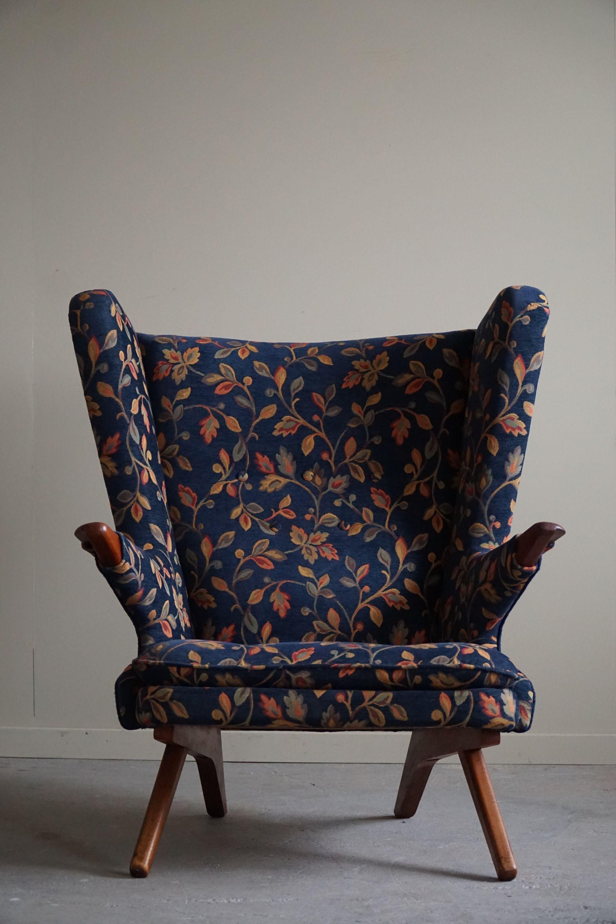 20th Century Danish Mid Century Modern, Papa Bear Wingback Lounge Chair in Teak, 1960s For Sale