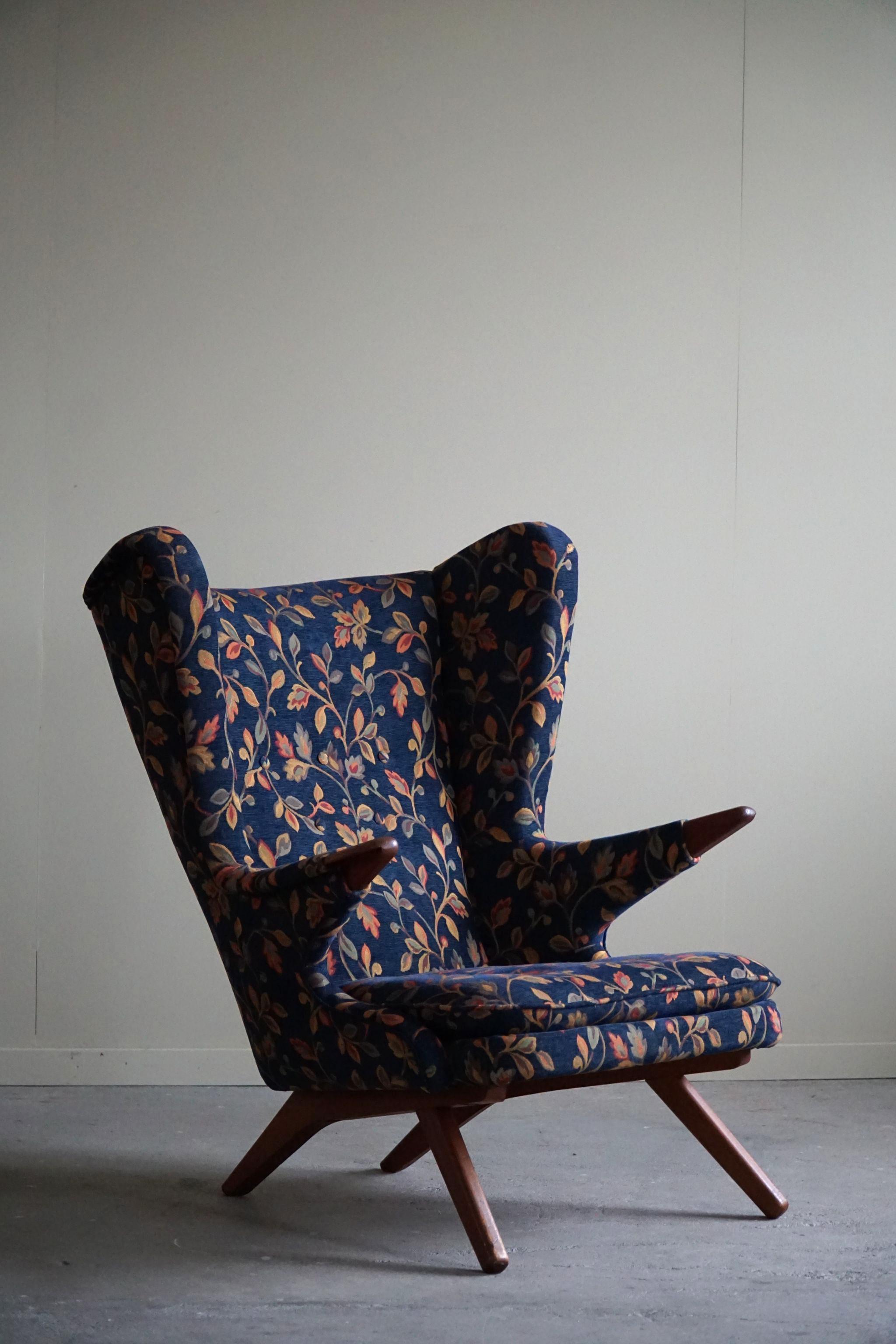 Fabric Danish Mid Century Modern, Papa Bear Wingback Lounge Chair in Teak, 1960s For Sale