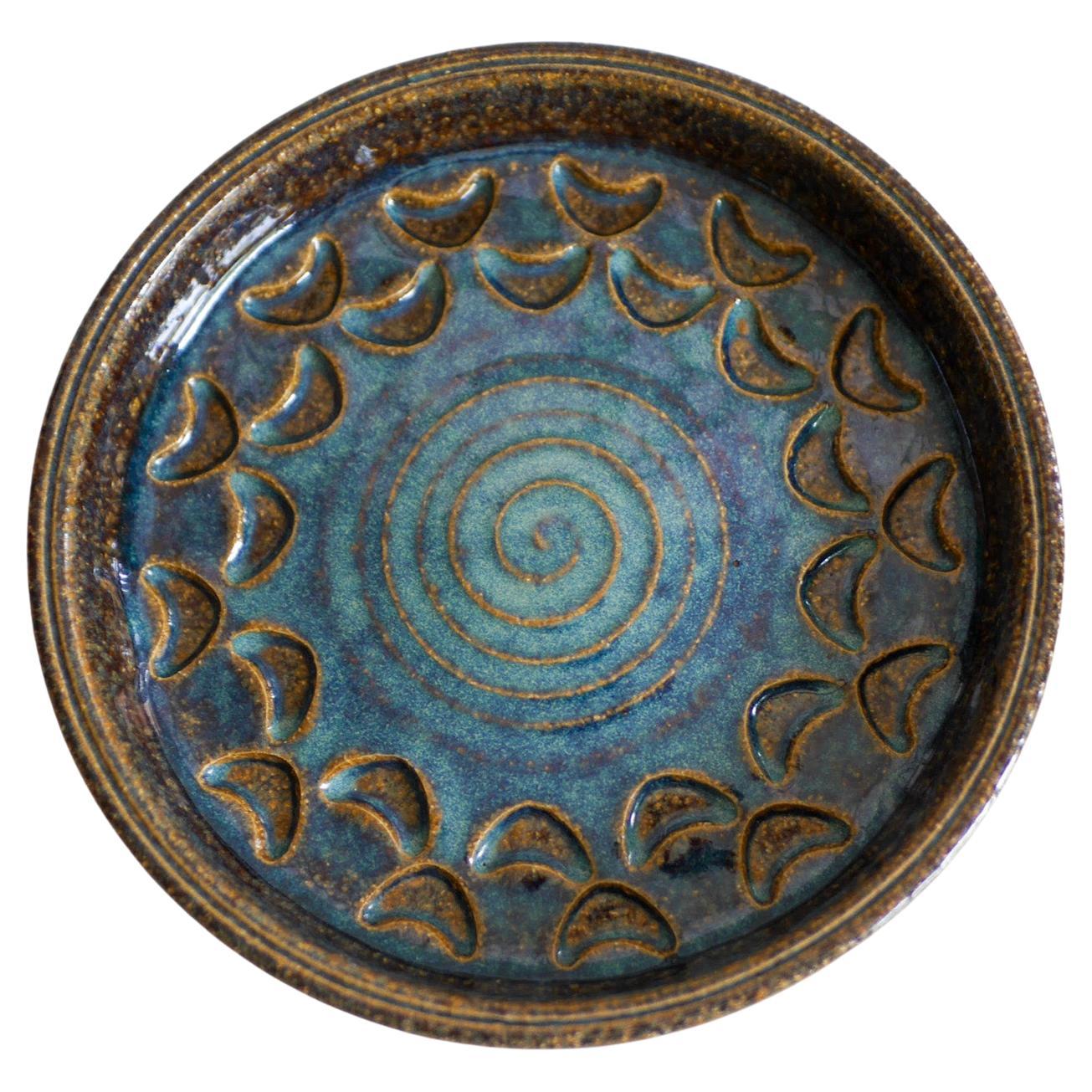 Danish Mid-Century Modern Pottery Plate or Vide-poche by Michael Andersen, 1960s For Sale