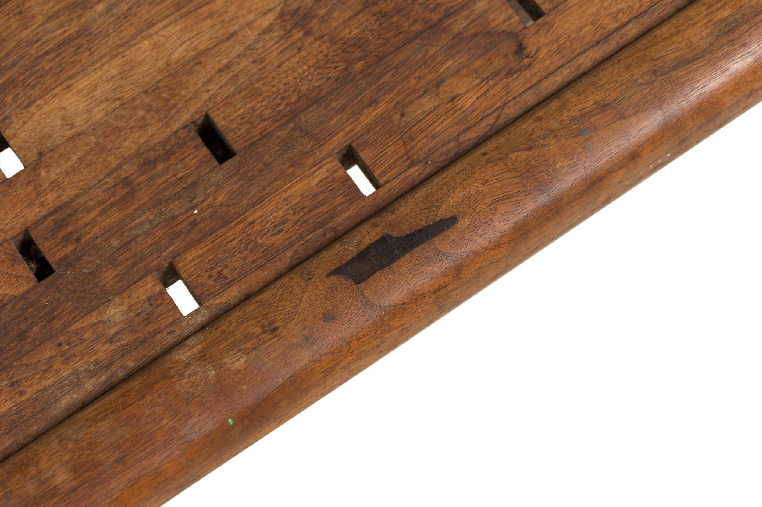 Table basse/table basse rectangulaire danoise moderne du milieu du siècle dernier en bois de rose incisé en vente 1