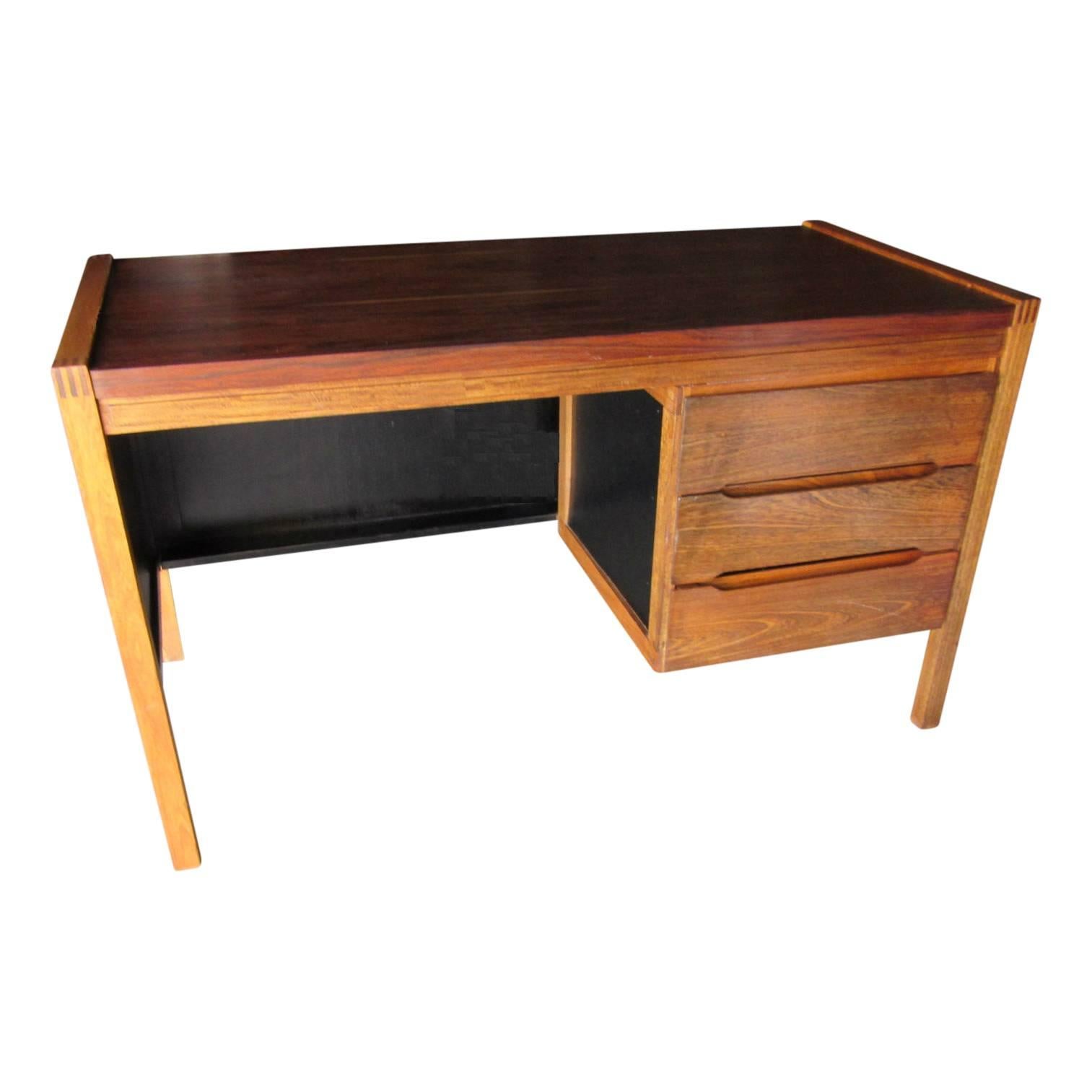 1960s Jacaranda Rosewood & Teak Desk Mid-Century Modern Columbia South America For Sale 1
