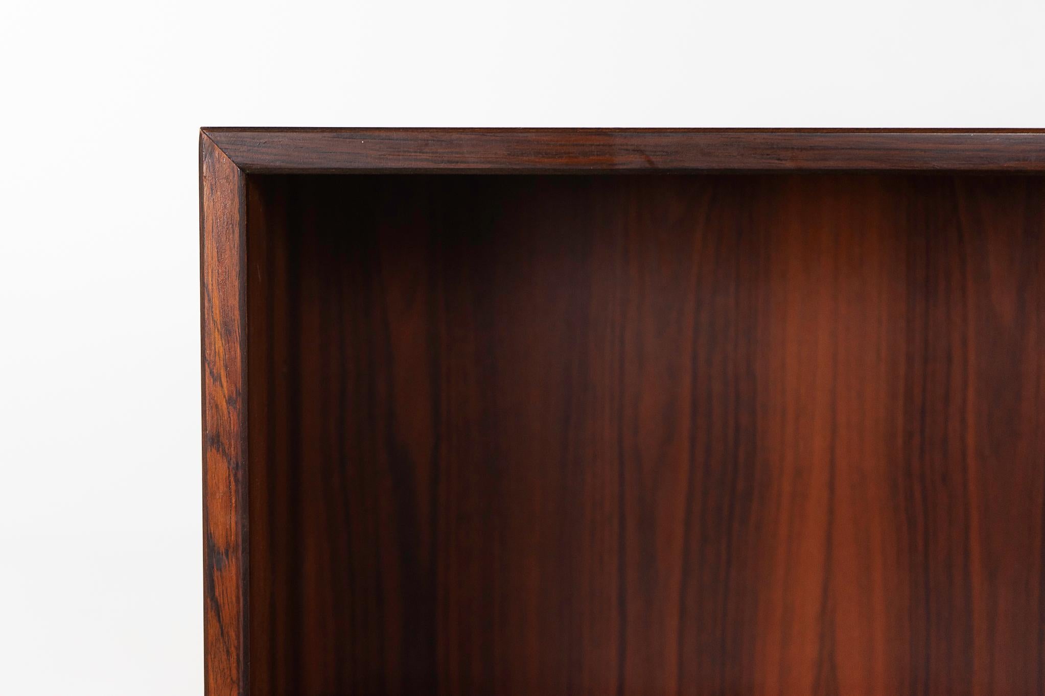 Danish Mid-Century Modern Rosewood Bookcase In Good Condition In VANCOUVER, CA