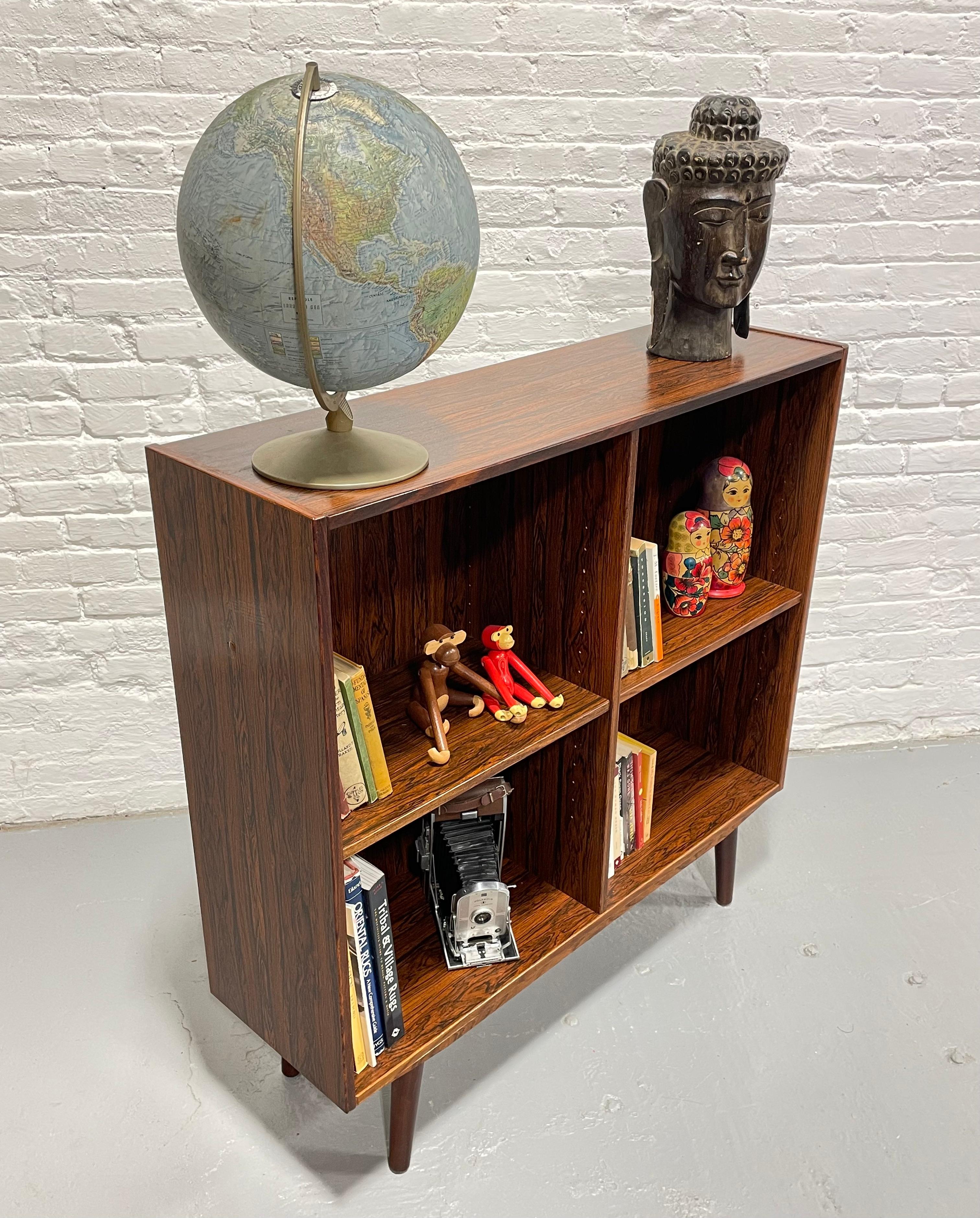 DANISH Mid Century Modern ROSEWOOD BOOKCASE / Vinyl Storage, c. 1960’s For Sale 7