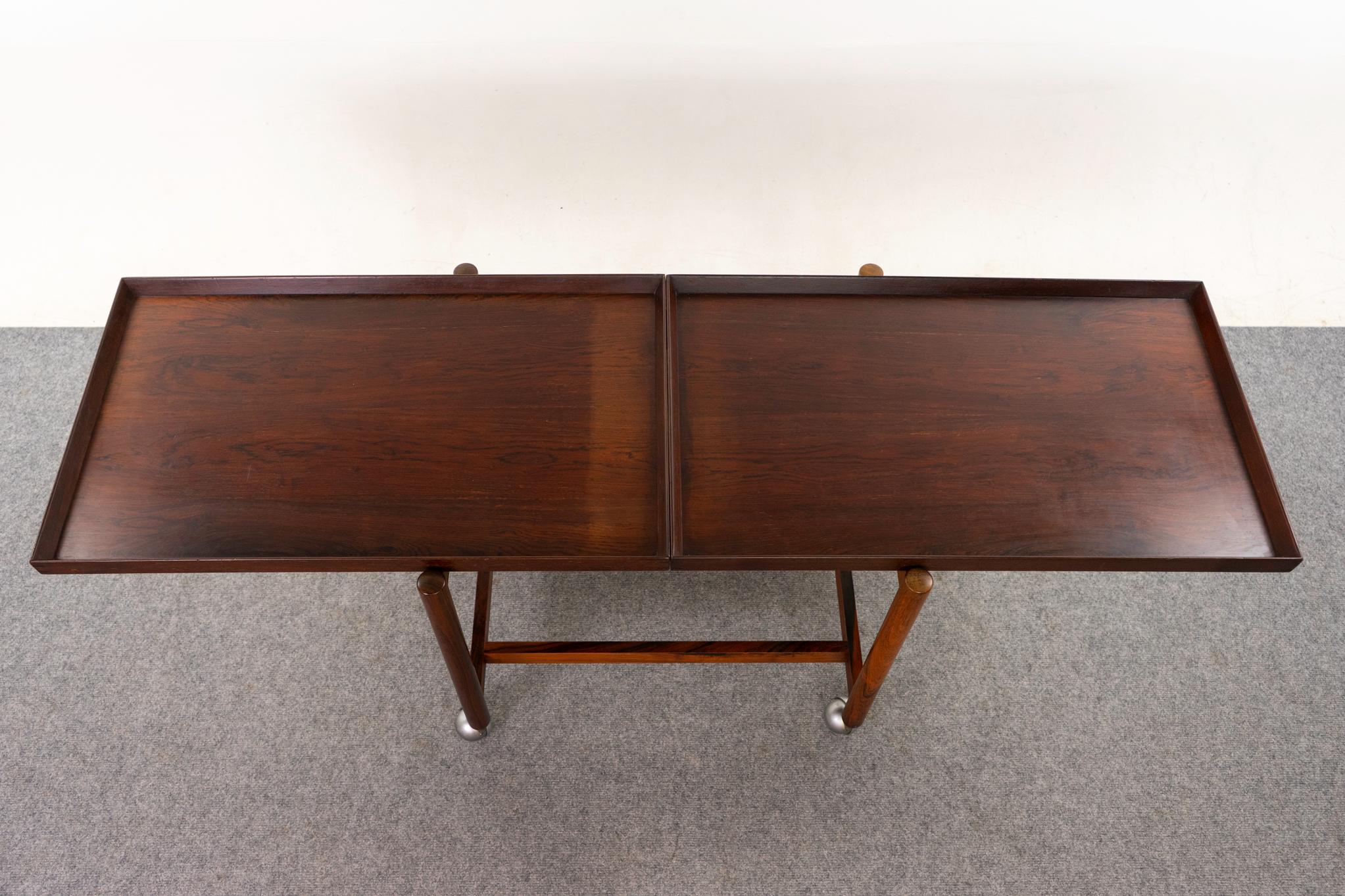 Dänischer umwandelbarer Barwagen aus Rosenholz, Mid-Century Modern, von Poul Hundevad im Angebot 7
