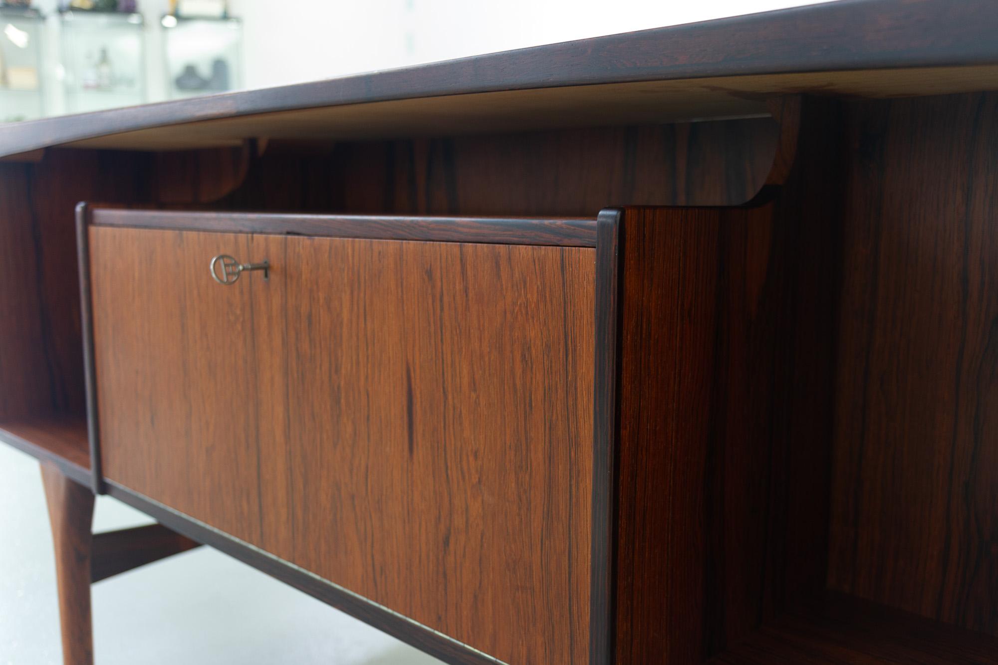 Danish Mid-Century Modern Rosewood Desk by Valdemar Mortensen, 1960s 8