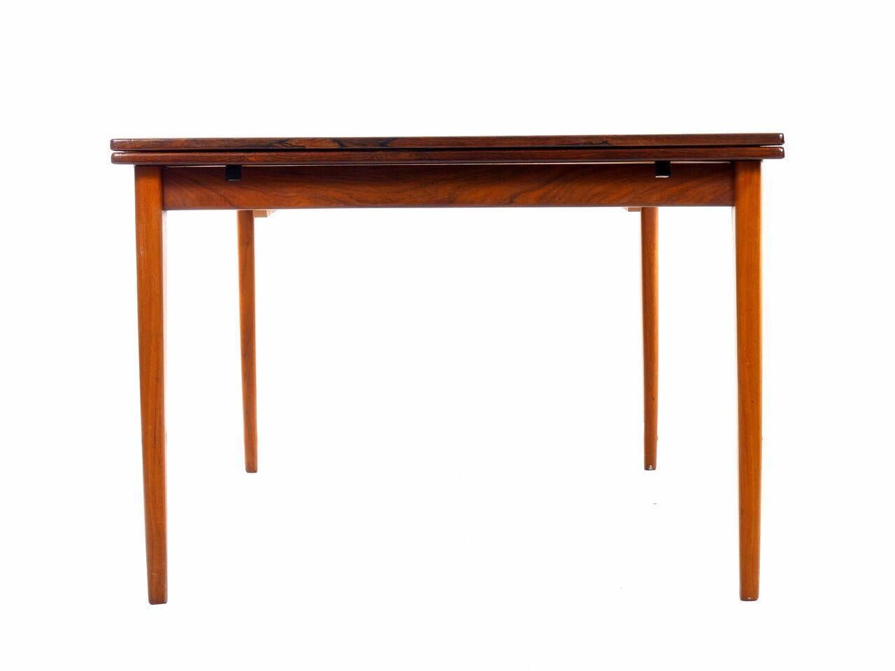 Danish Mid-Century Modern Rosewood Dining Table by Niels Møller, Model No. 254 2
