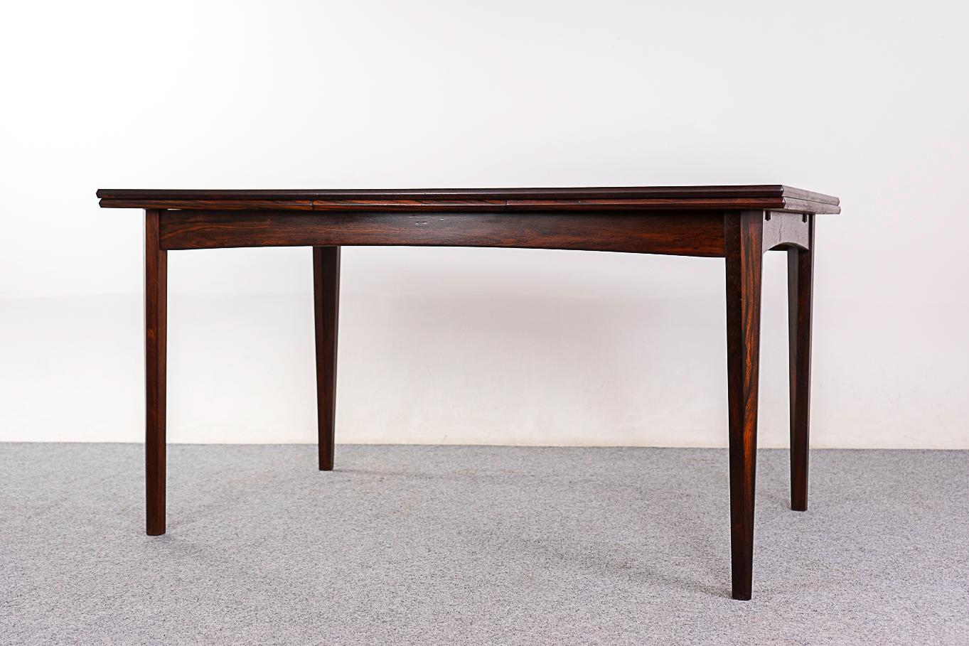 Danish Mid-Century Modern Rosewood Draw Leaf Dining Table  In Good Condition For Sale In VANCOUVER, CA
