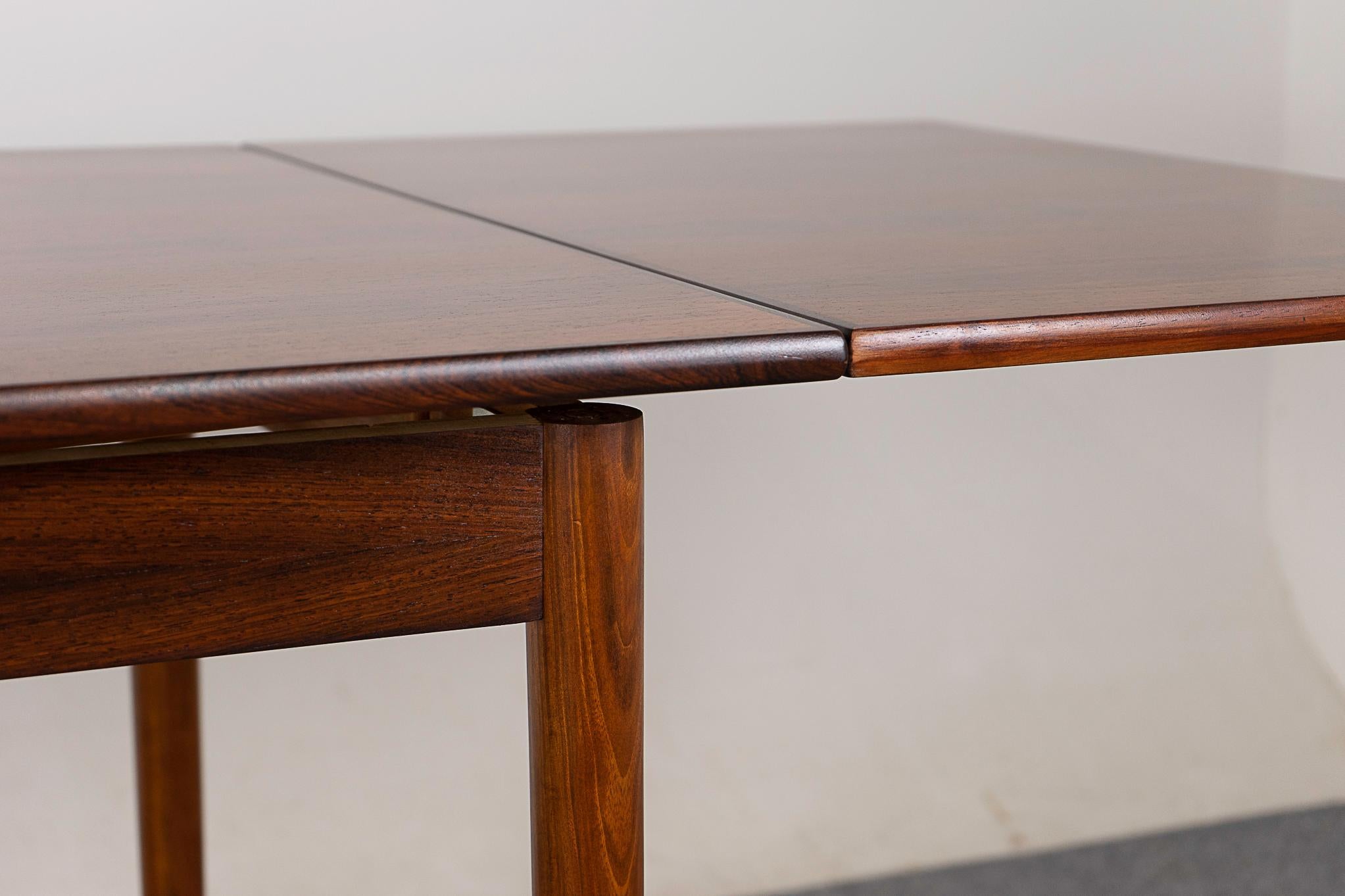 Hardwood Danish Mid-Century Modern Rosewood Draw Leaf Dining Table For Sale