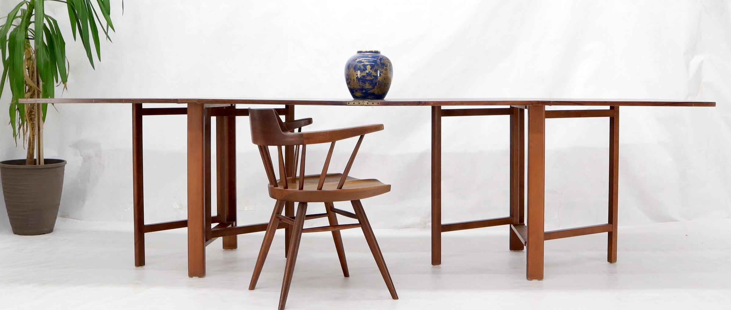 Danois Table de salle à manger Maria en palissandre danoise moderne du milieu du siècle Bruno Mathsson  en vente