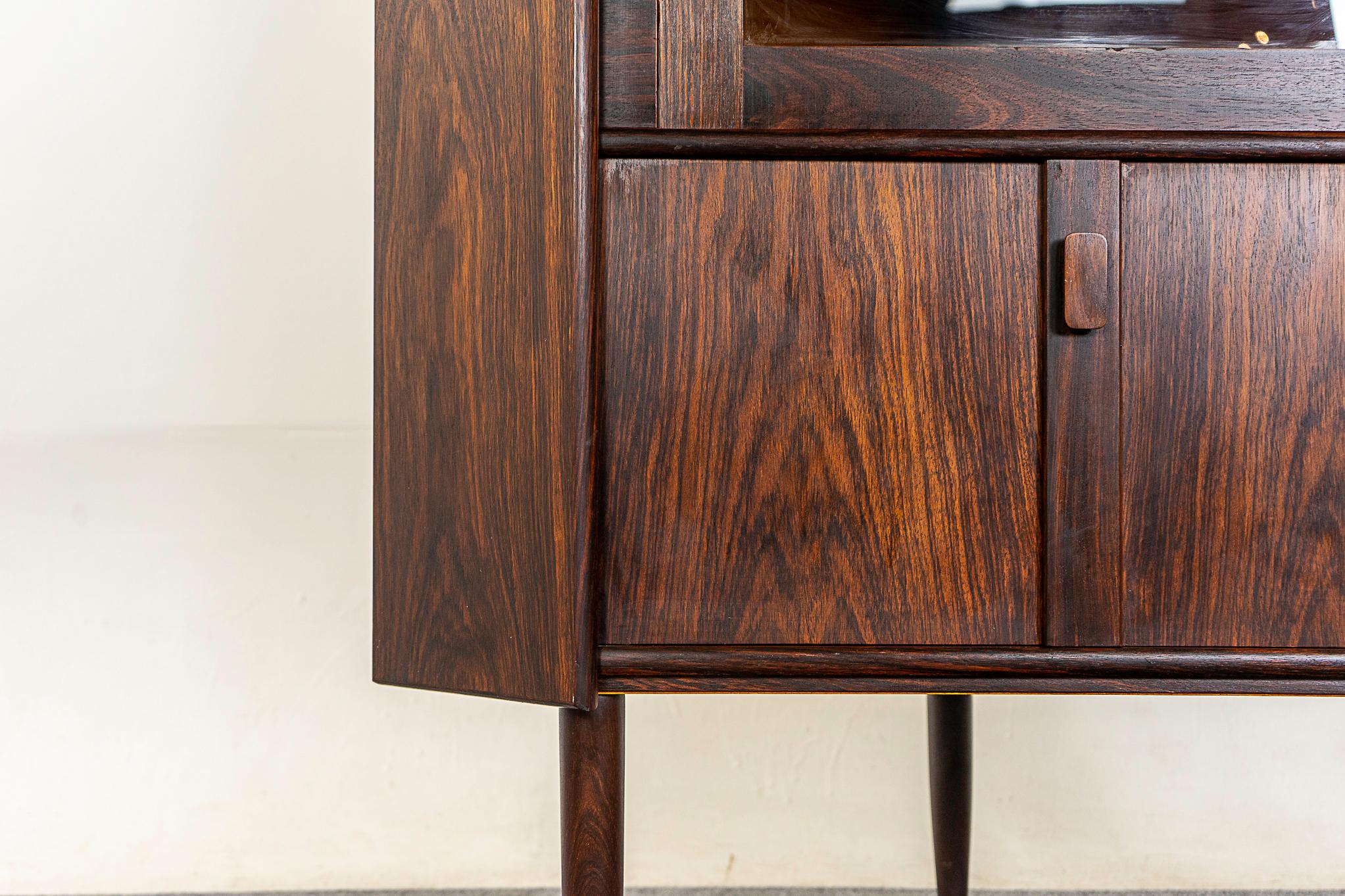 Scandinavian Modern Danish Mid-Century Modern Rosewood & Glass Corner Cabinet For Sale