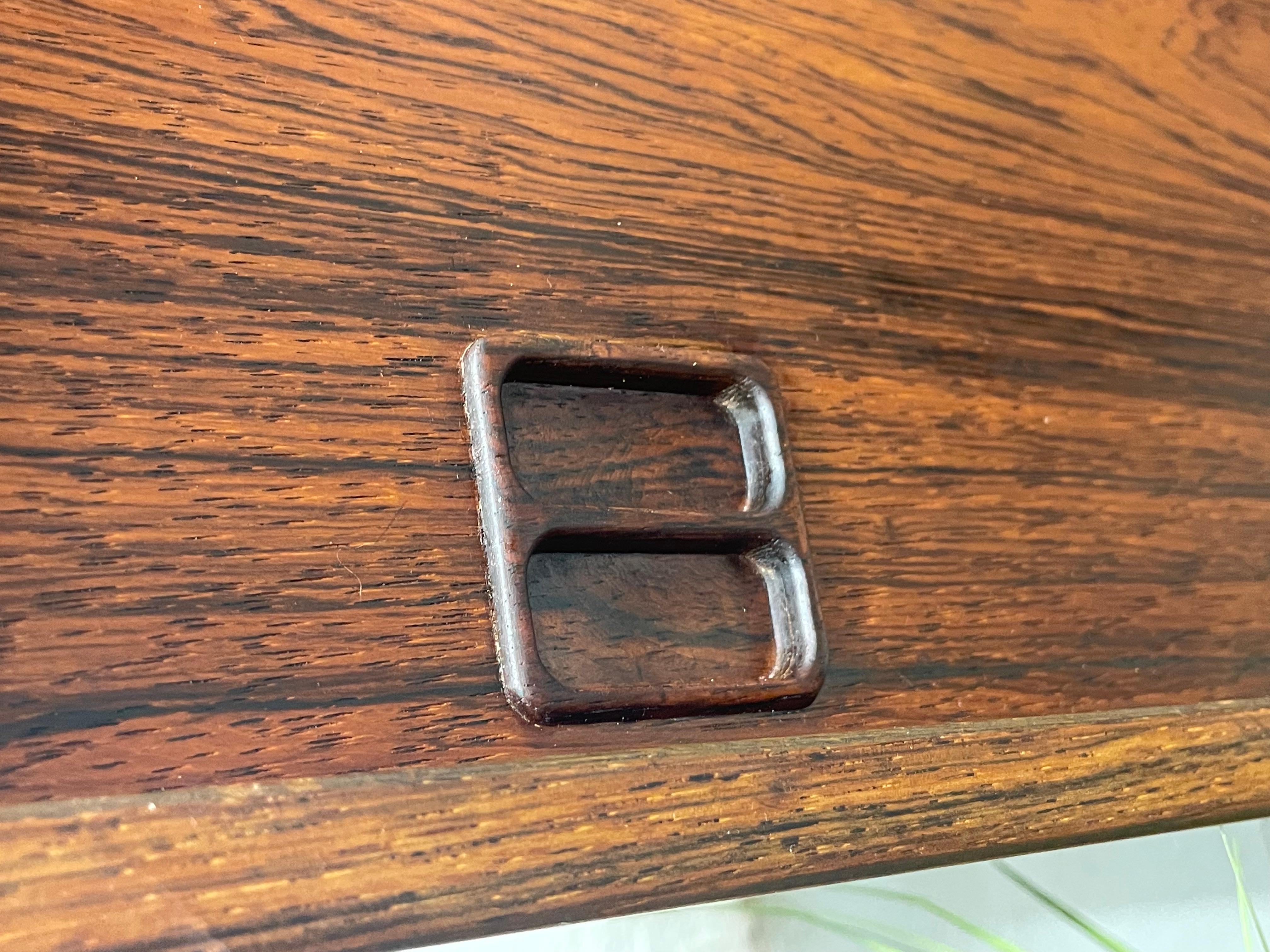 DANISH Mid Century Modern ROSEWOOD Jr. Kredenz / Schrank, ca. 1960er Jahre im Angebot 2