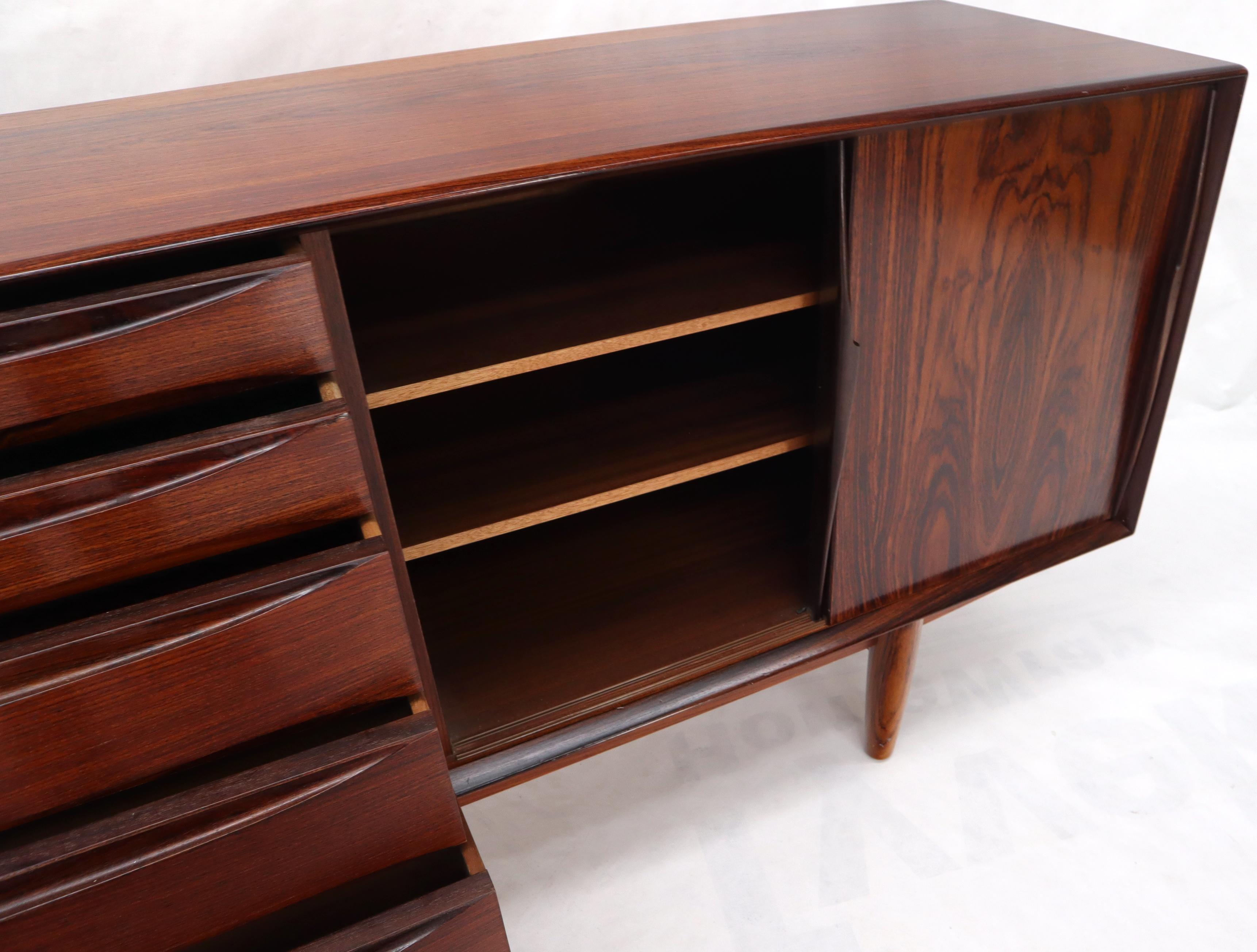 20th Century Danish Mid-Century Modern Rosewood Long Credenza Dresser