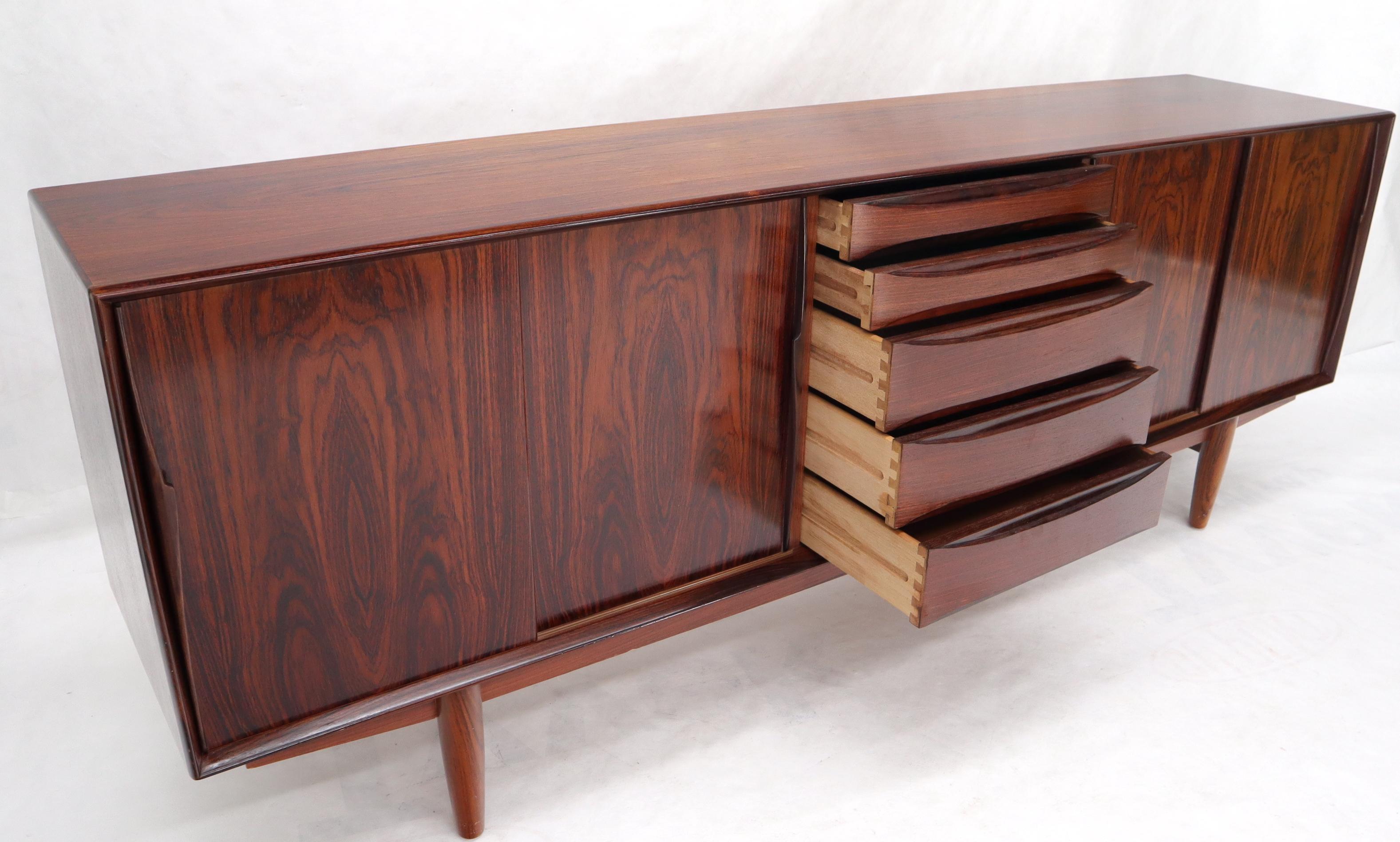 Danish Mid-Century Modern Rosewood Long Credenza Dresser 5
