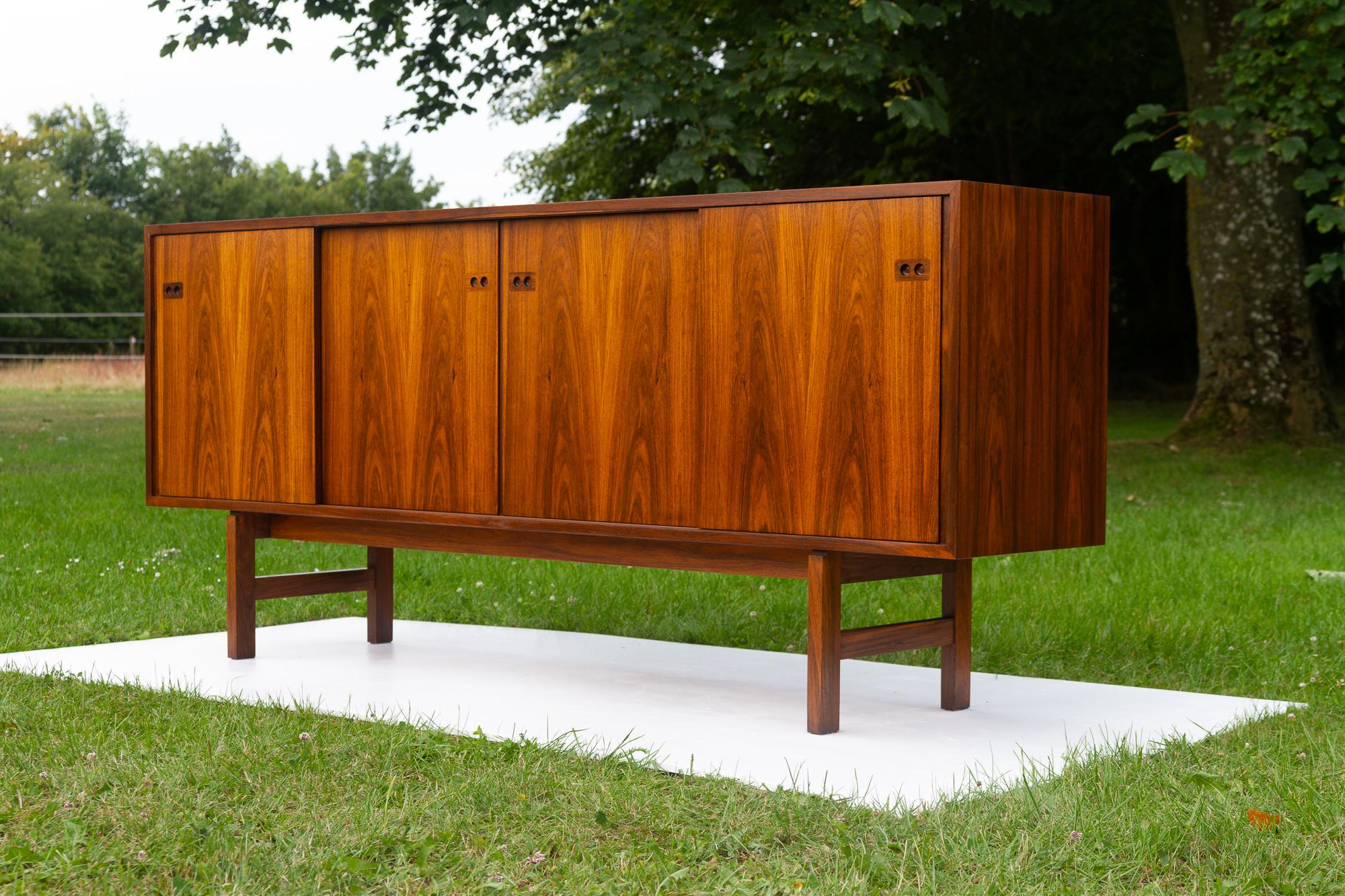 Mid-20th Century Danish Mid-Century Modern Rosewood Sideboard, 1960s For Sale