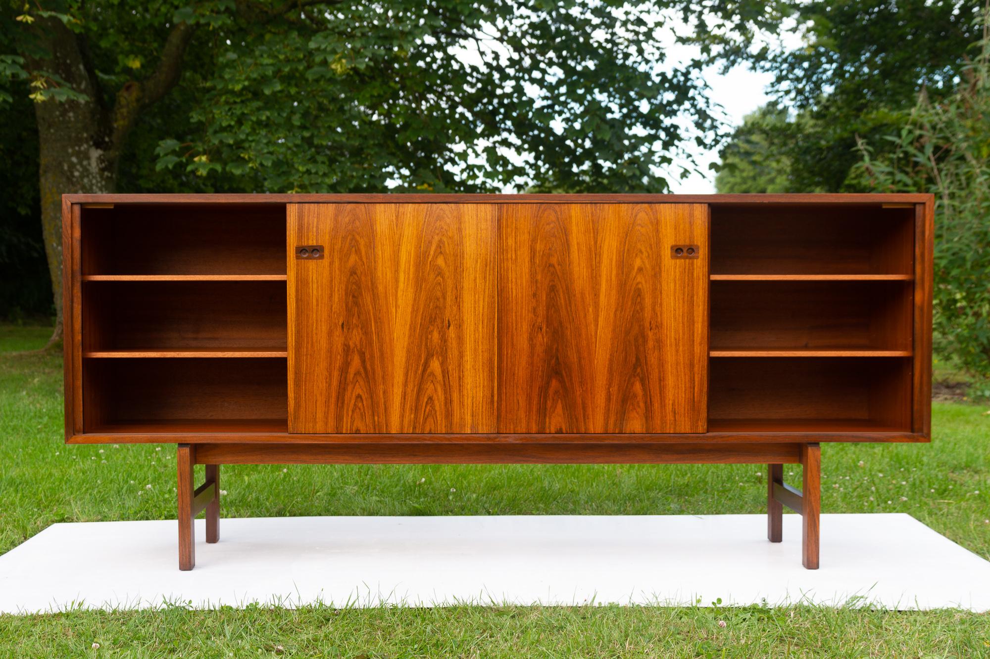 Danish Mid-Century Modern Rosewood Sideboard, 1960s For Sale 5