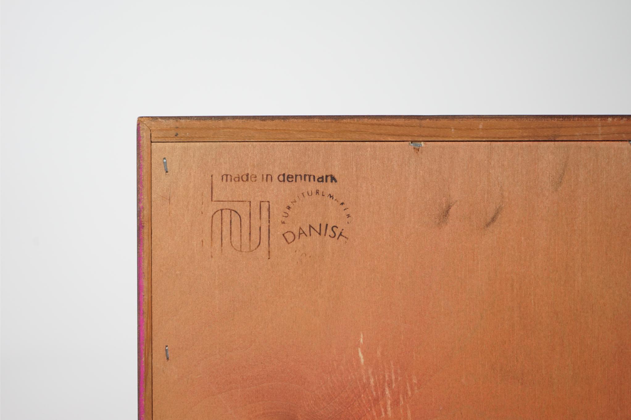 Danish Mid-Century Modern Rosewood Sideboard by Hundevad  6