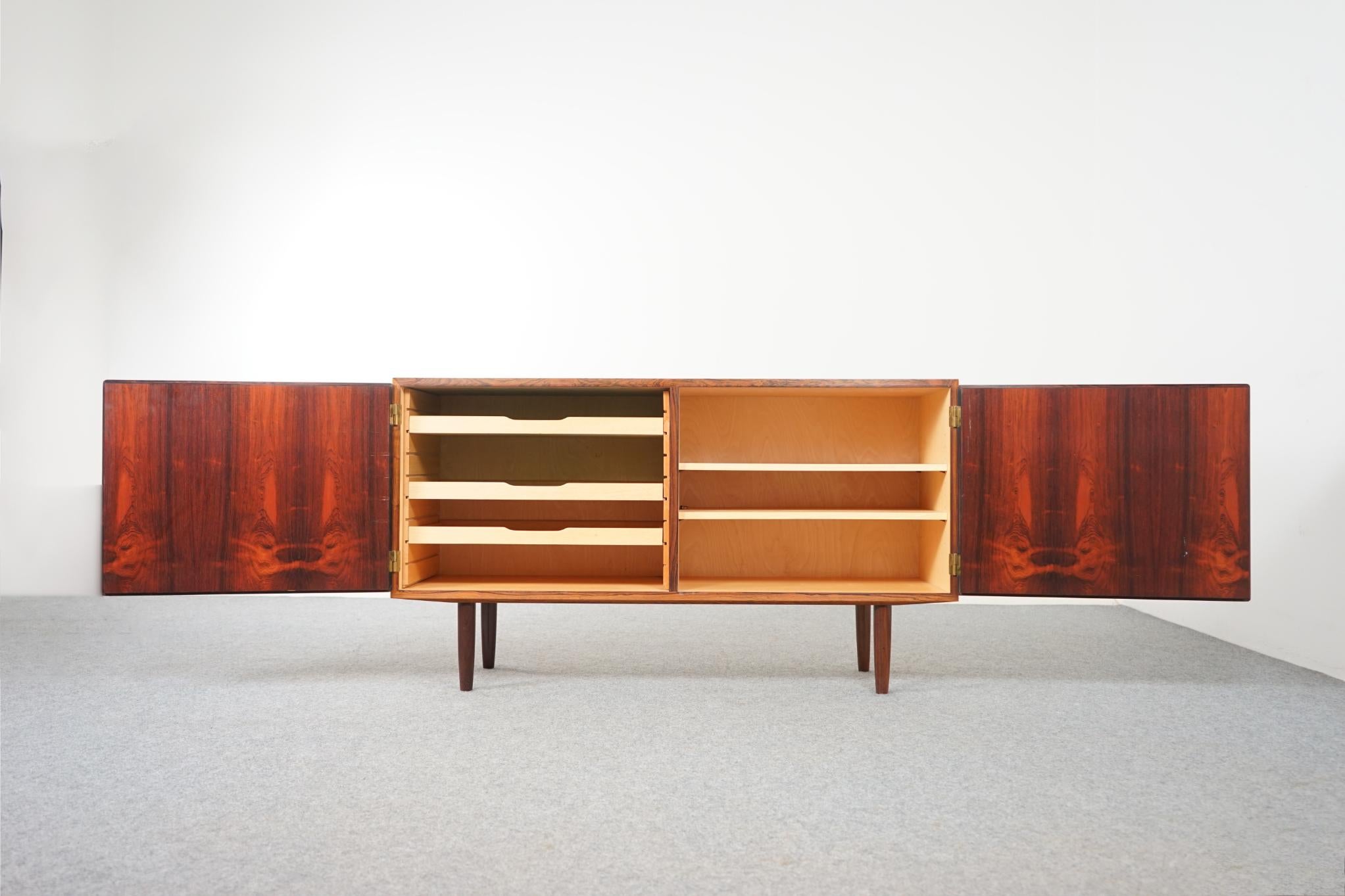 Mid-20th Century Danish Mid-Century Modern Rosewood Sideboard by Hundevad 