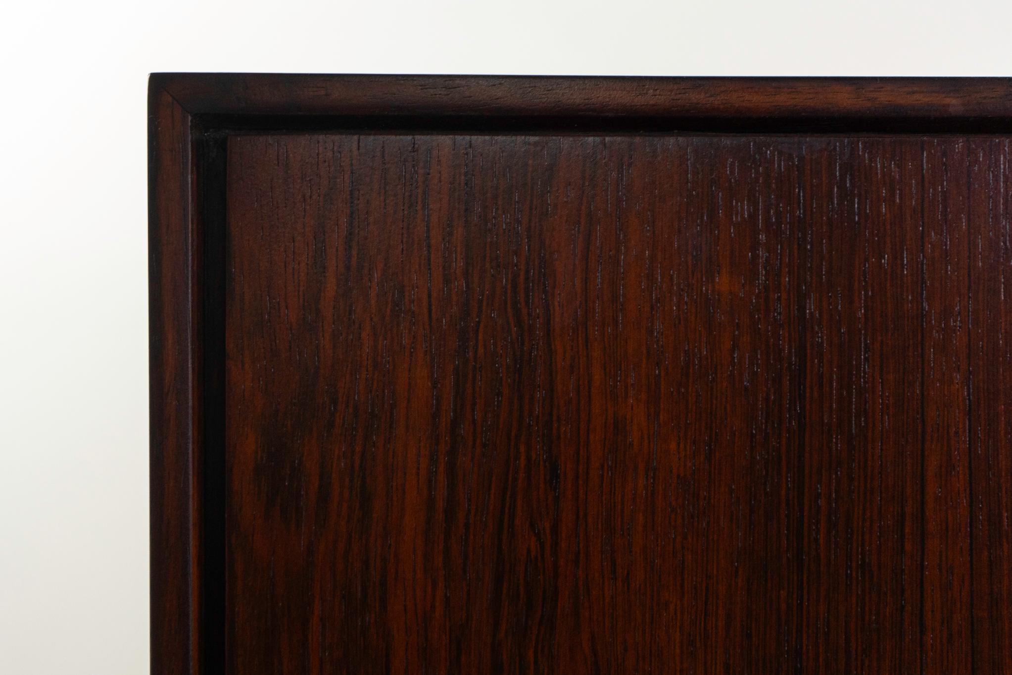 Buffet danois en bois de rose moderne du milieu du siècle en vente 1