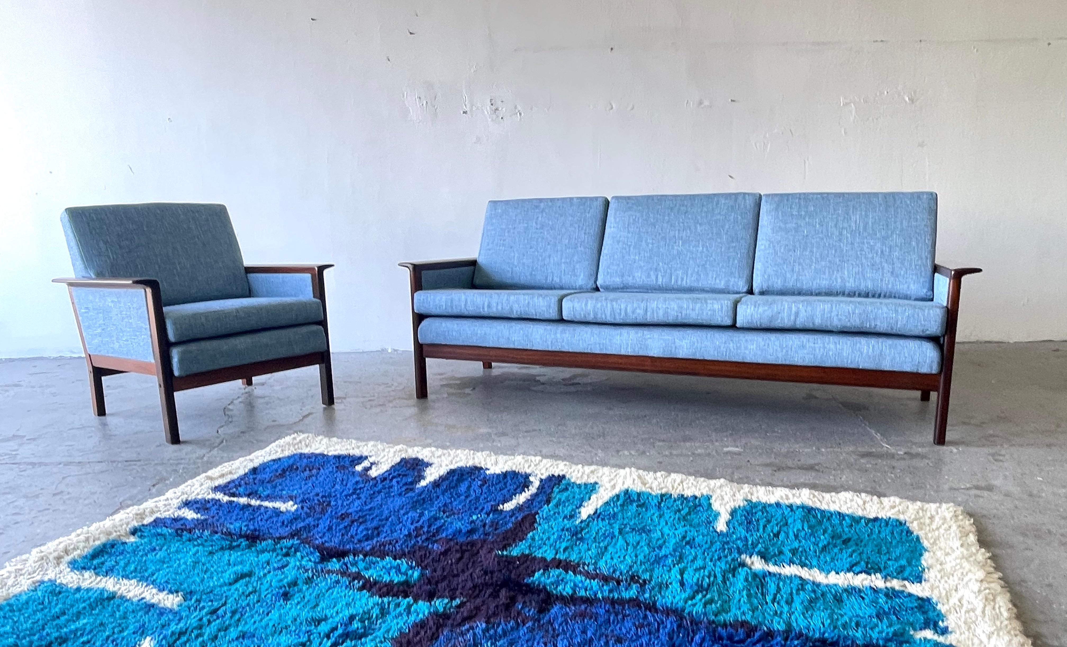 Danish Mid-Century Modern Rosewood Sofa by Westnofa For Sale 5