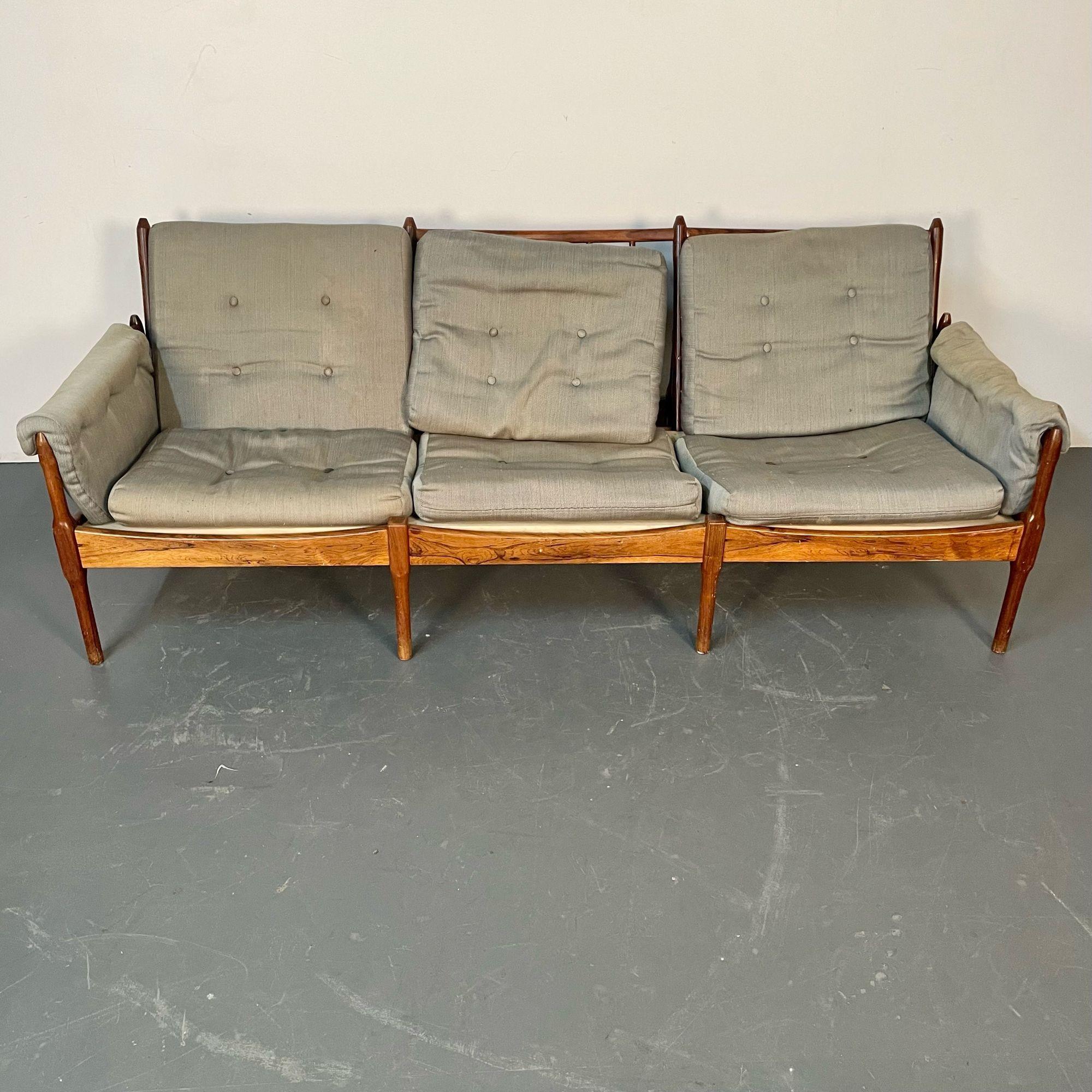 Danish Designer, Mid-Century Modern, Sofa, Rosewood, Fabric, Denmark, 1950s For Sale 1