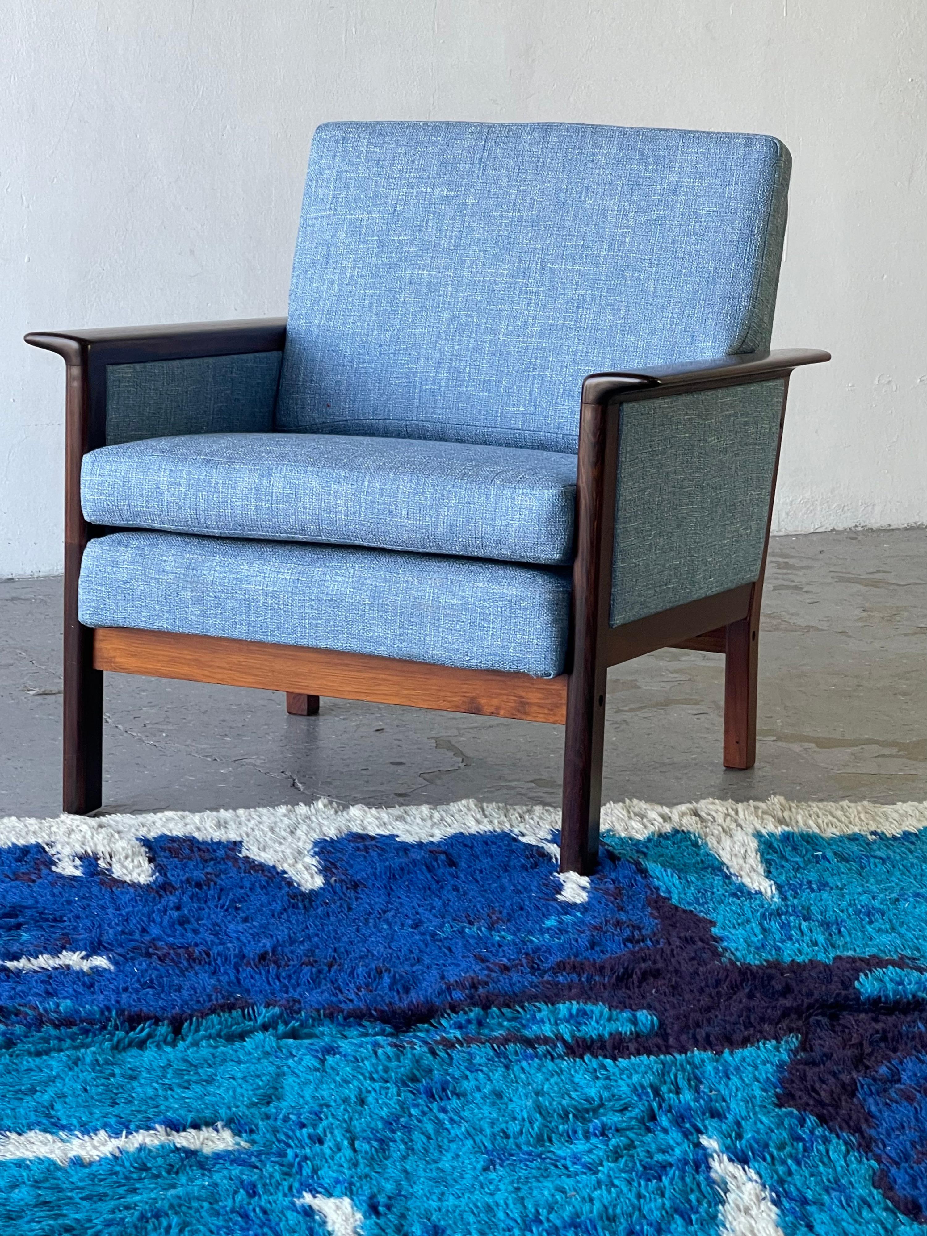 Danish Mid-Century Modern Rosewood &w Tweed Easy Chair by Westnofa For Sale 2
