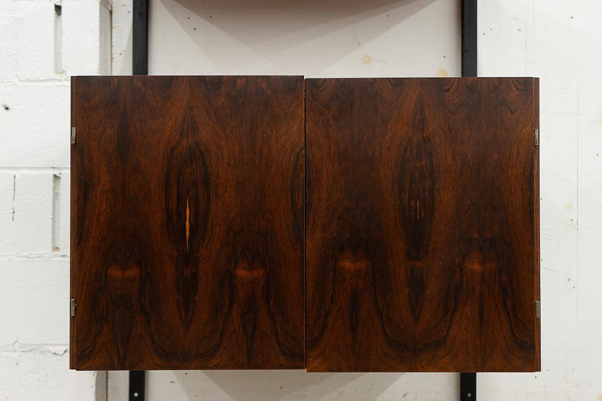 Danish Mid-Century Modern Rosewood Wall System  In Good Condition For Sale In VANCOUVER, CA