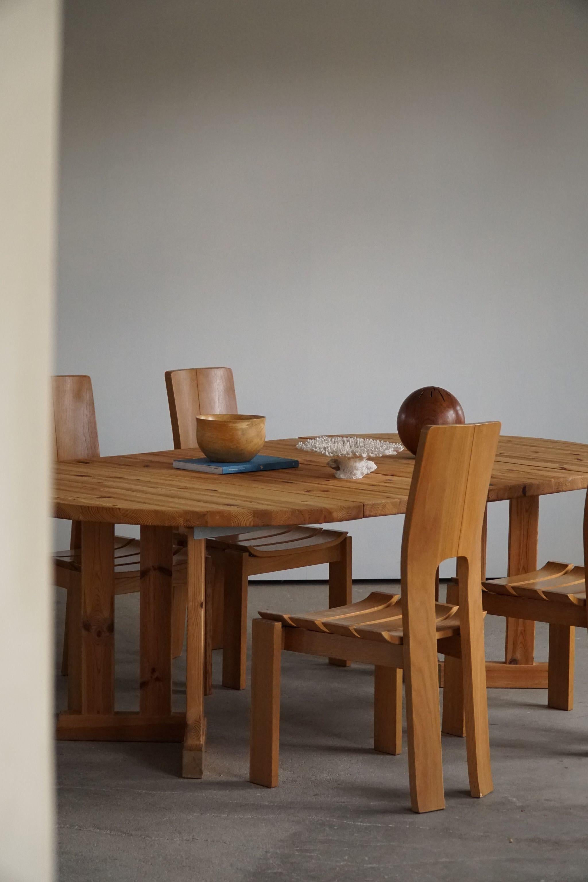 Danish Mid Century Modern, Round Dining Table in Solid Pine, 1970s For ...