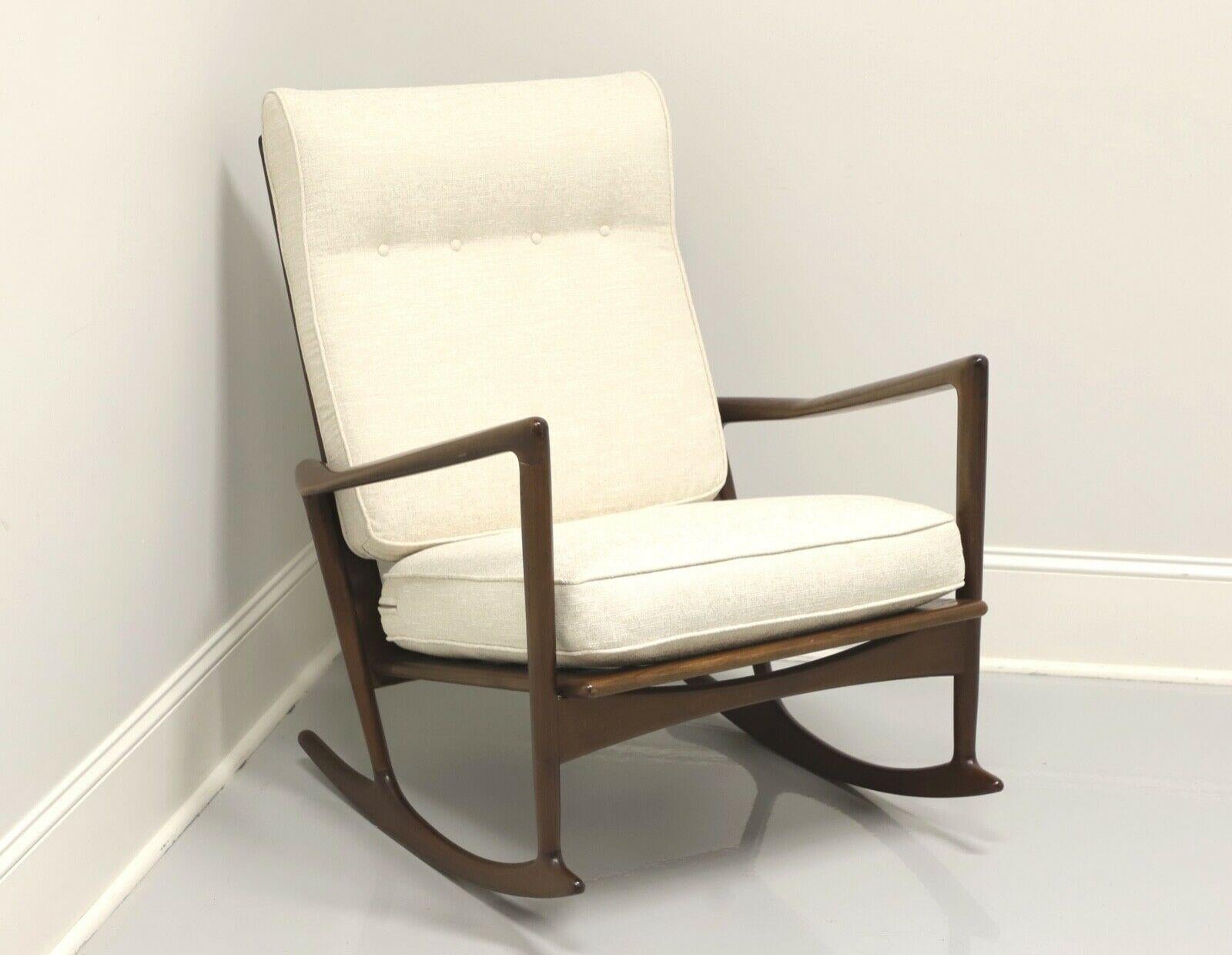 Danish Mid Century Modern Sculpted Rocking Chair by Ib Kofod-Larsen for Selig -A For Sale 5