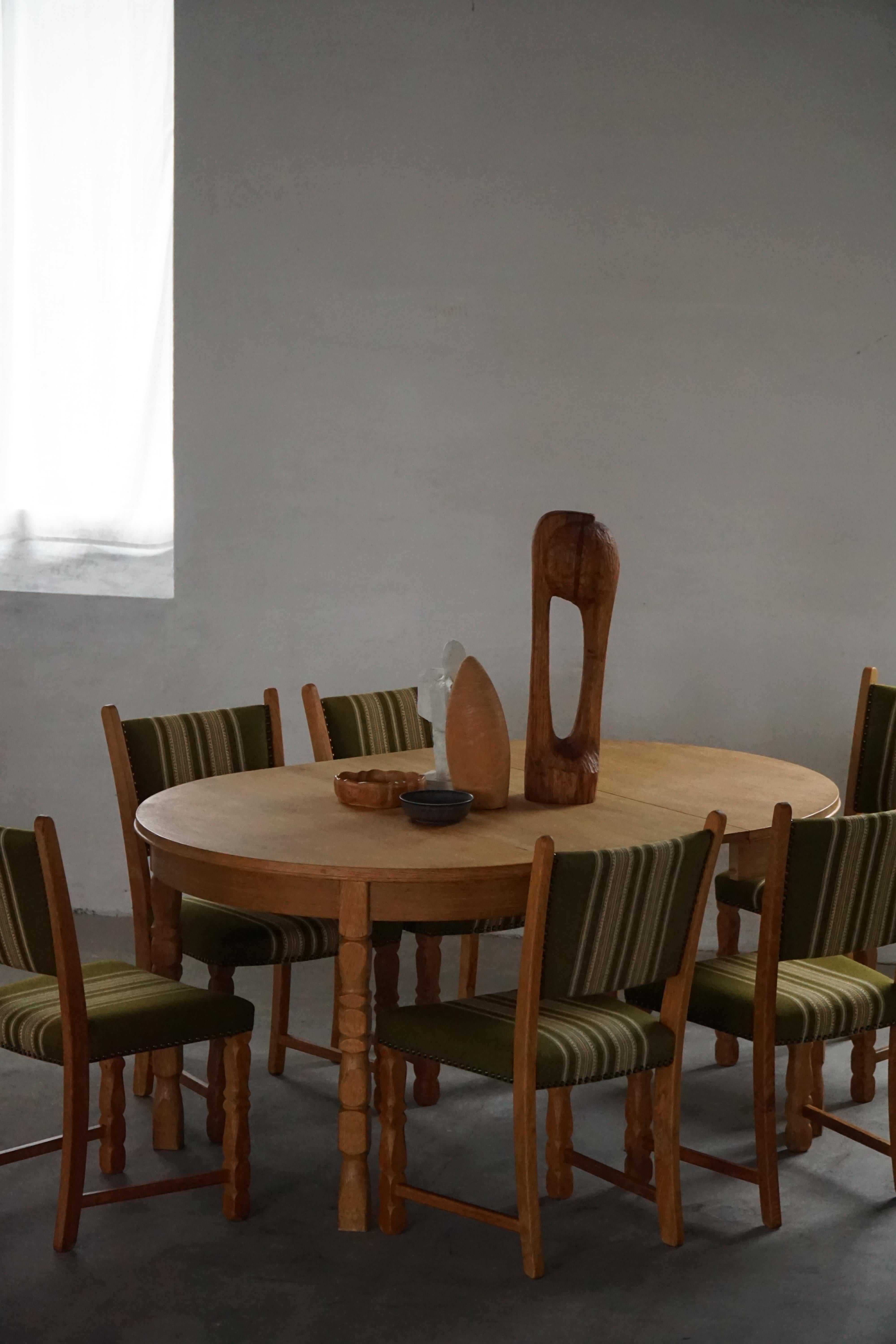 Danish Mid Century Modern, Set of 6 Dining Chairs in Oak, Henning Kjærnulf, 1960 (20. Jahrhundert) im Angebot