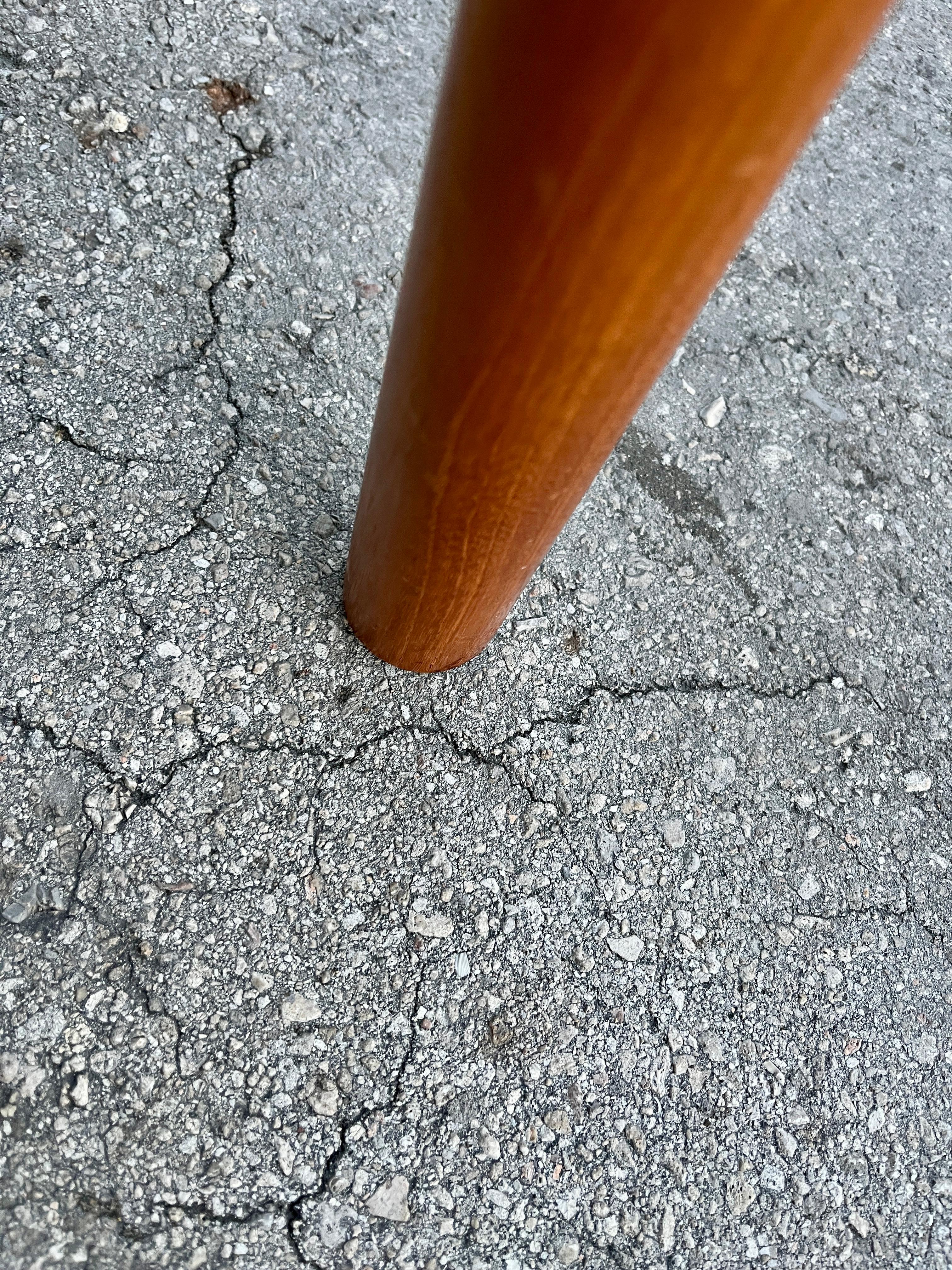 Danish Mid Century Modern Side by Sannemanns Mobelfabrik. Denmark Circa 1970s en vente 11