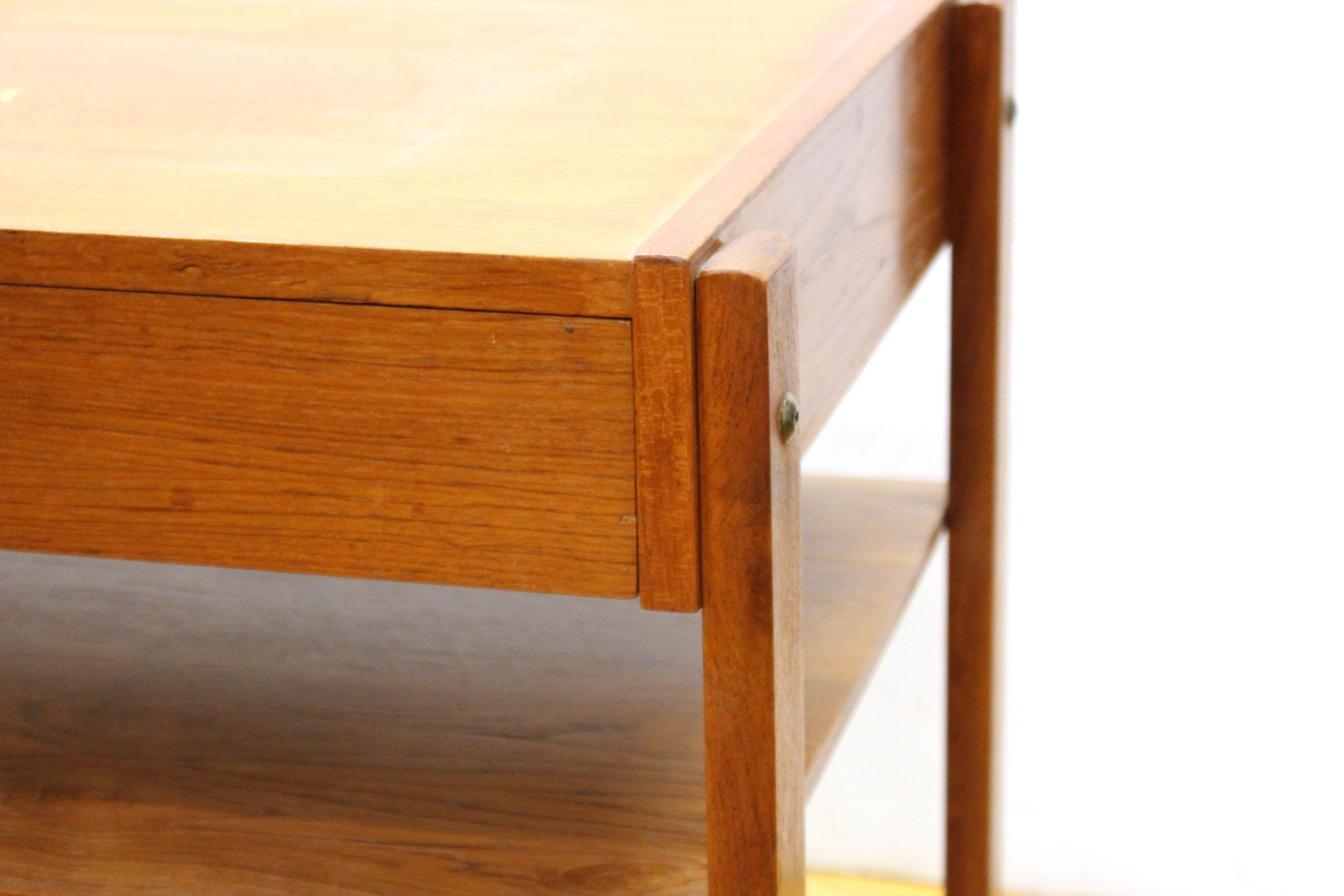 side table with casters