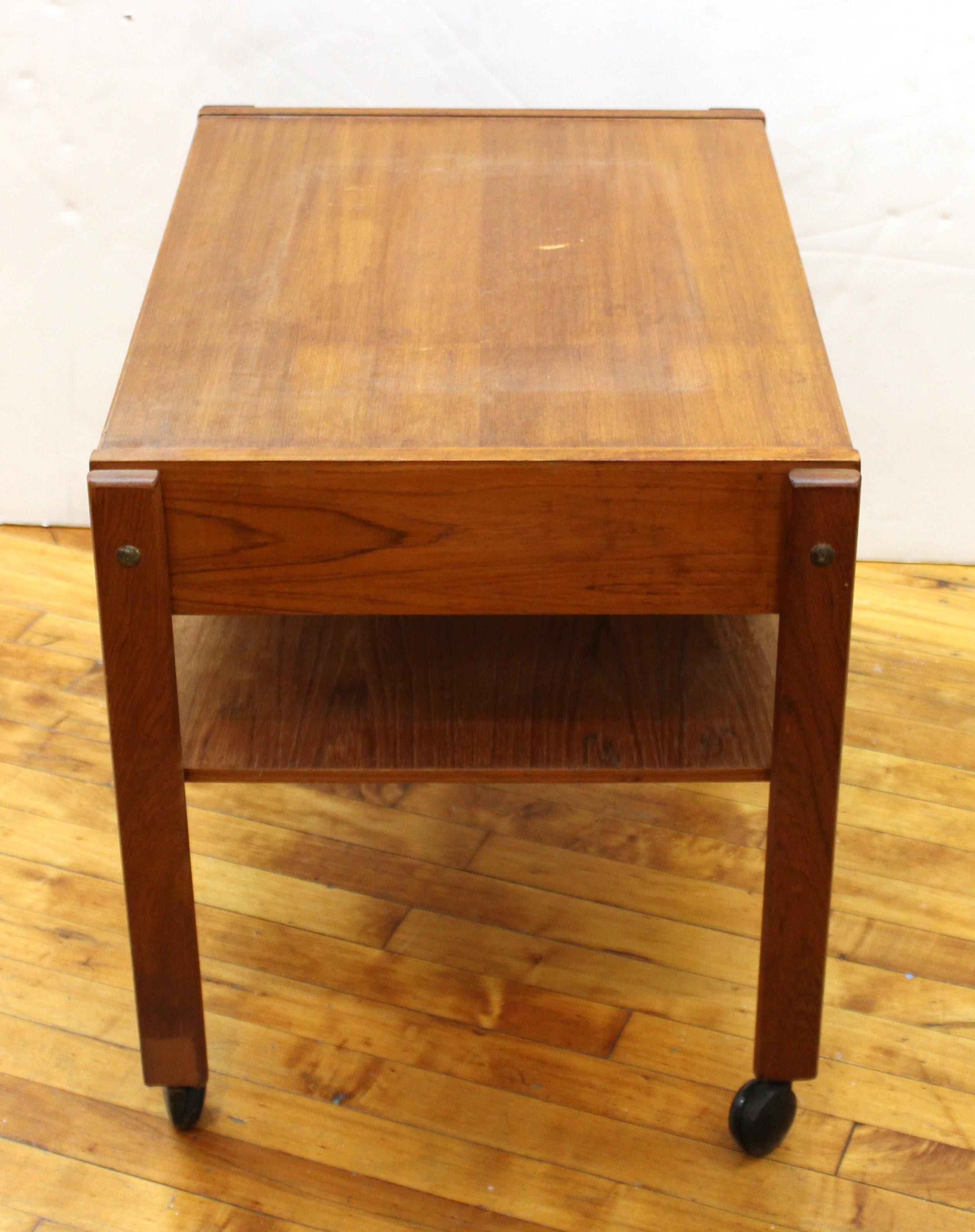 Scandinavian Modern Danish Mid-Century Modern Side Table on Casters