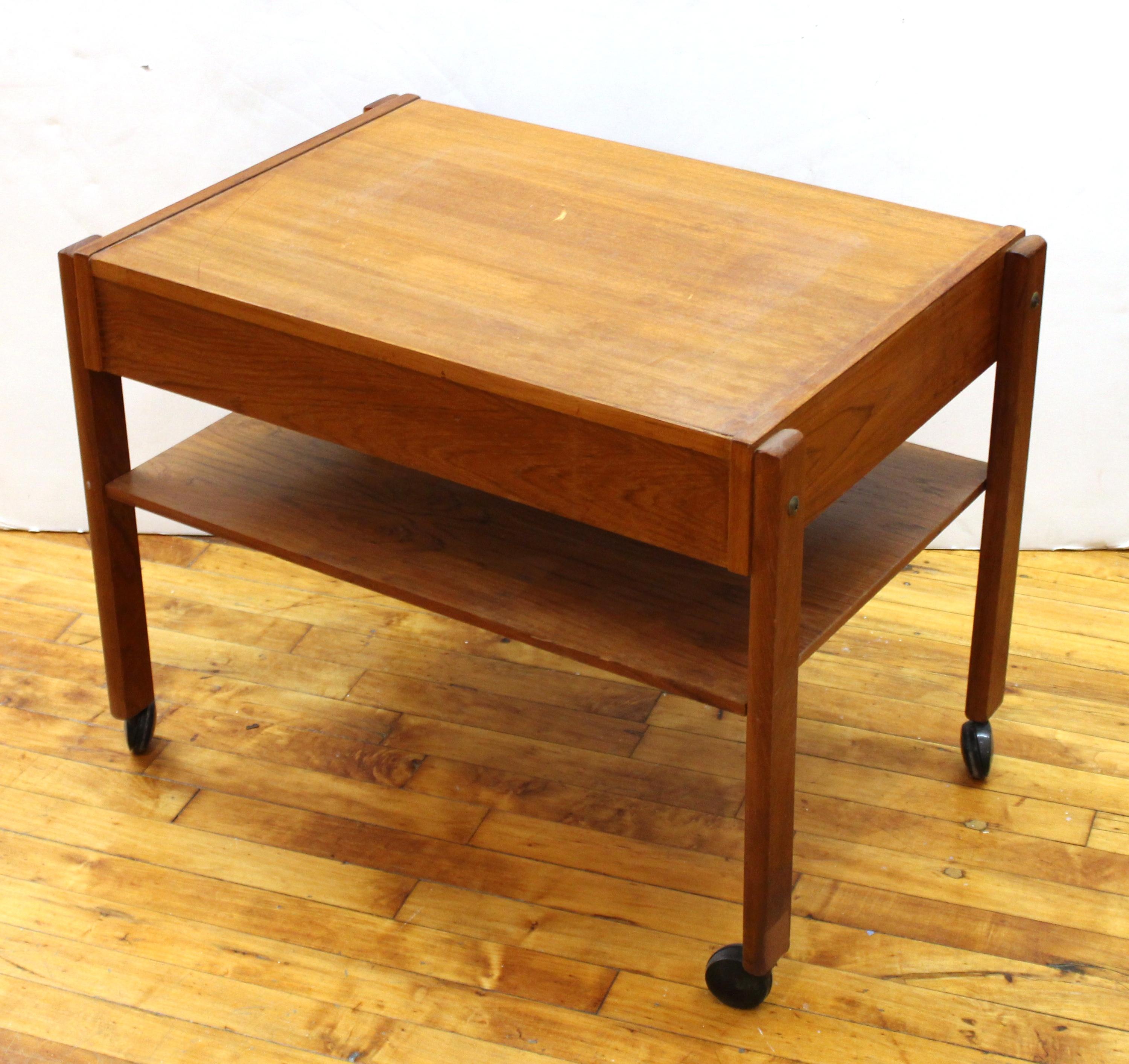 Danish Mid-Century Modern Side Table on Casters In Good Condition In Astoria, NY