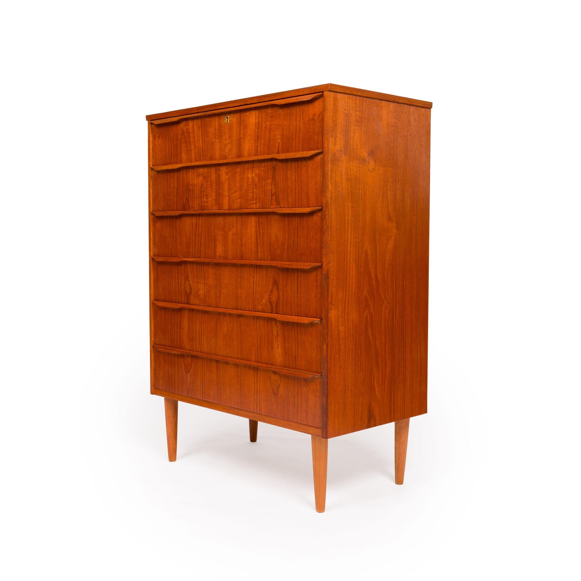 Danish Mid-Century Modern Six-Drawer Teak Tallboy Dresser 1960s For Sale 1