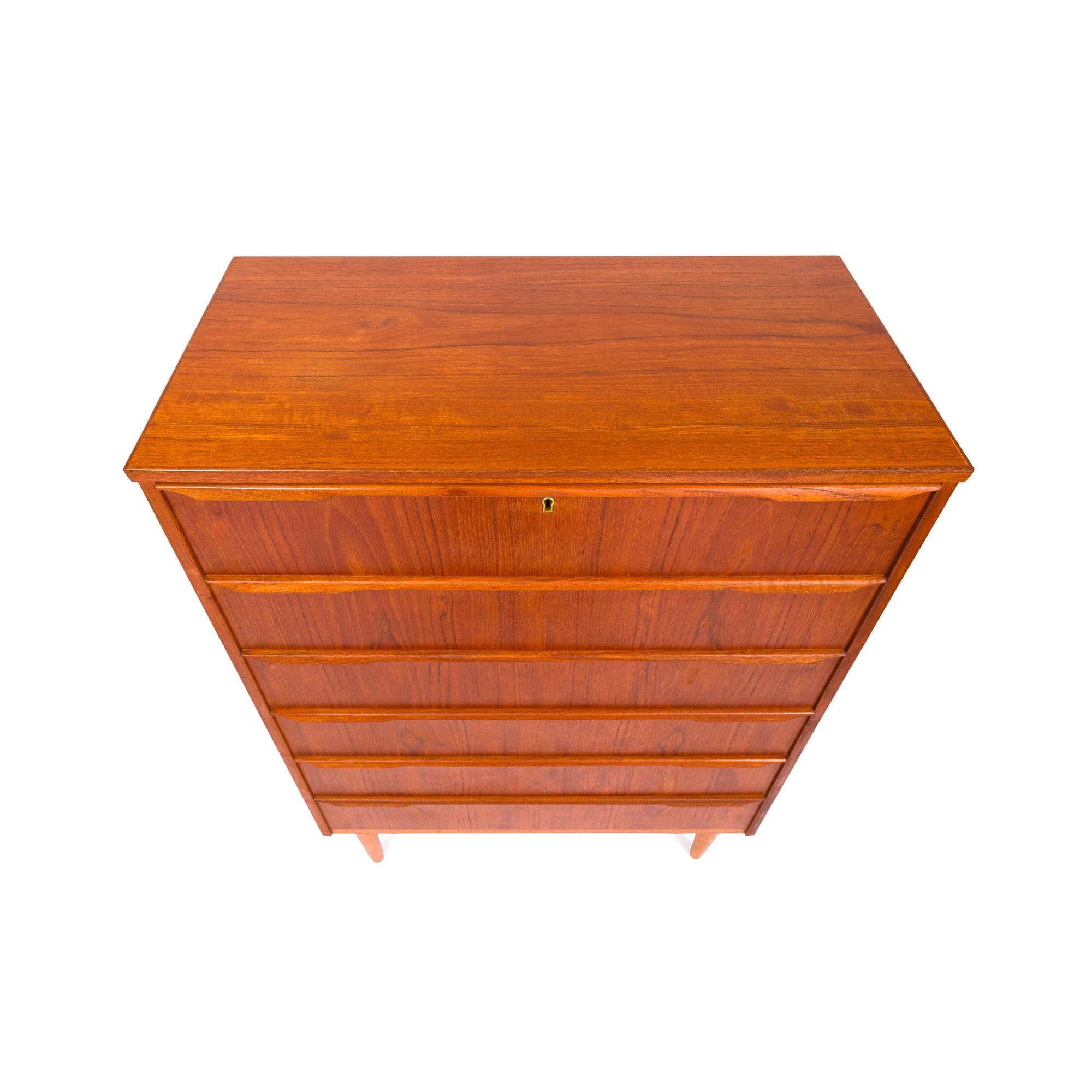 Danish Mid-Century Modern Six-Drawer Teak Tallboy Dresser 1960s For Sale 2