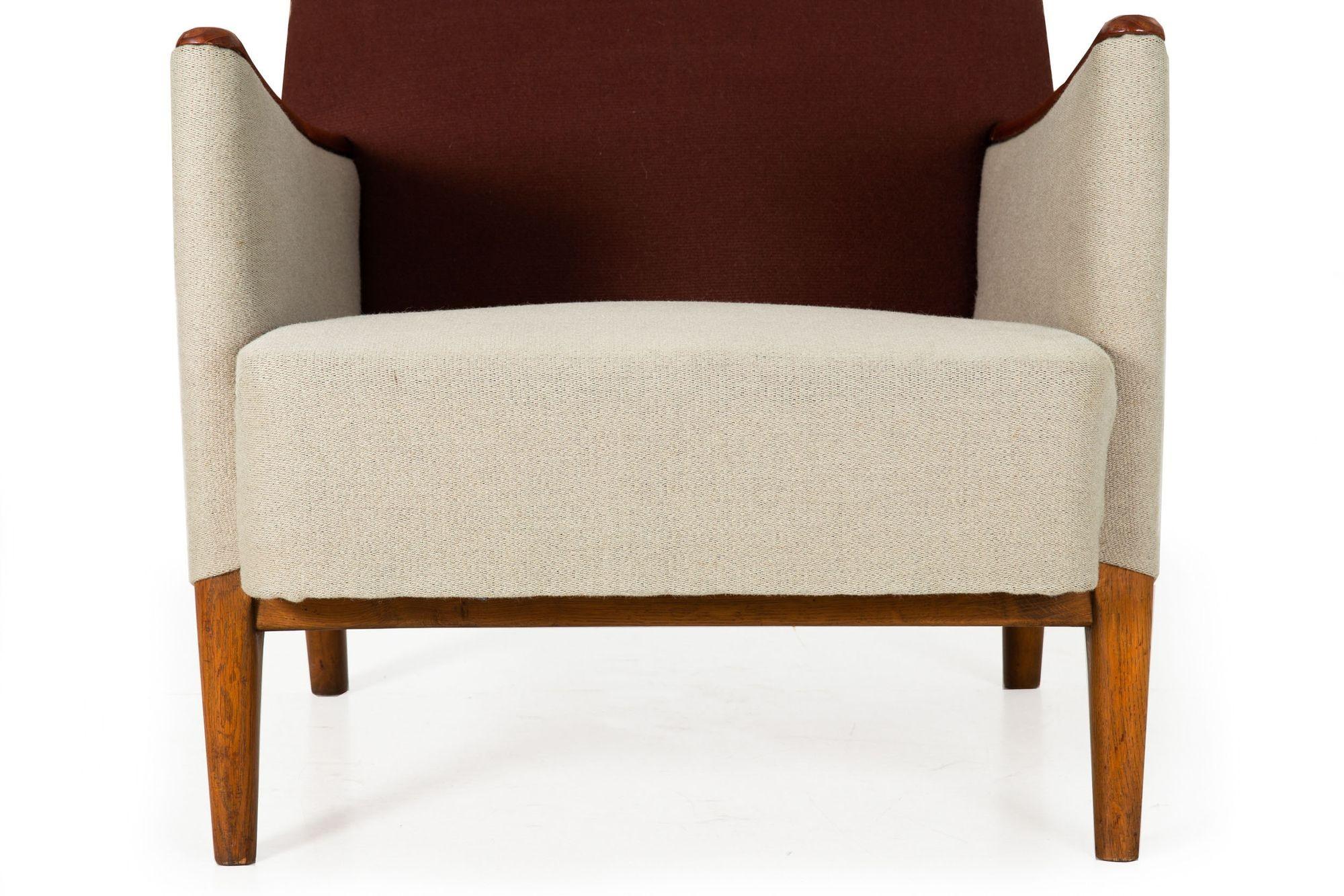 Danish Mid-Century Modern Sofa and Chair Set in Sculpted Teak, circa 1960 For Sale 8