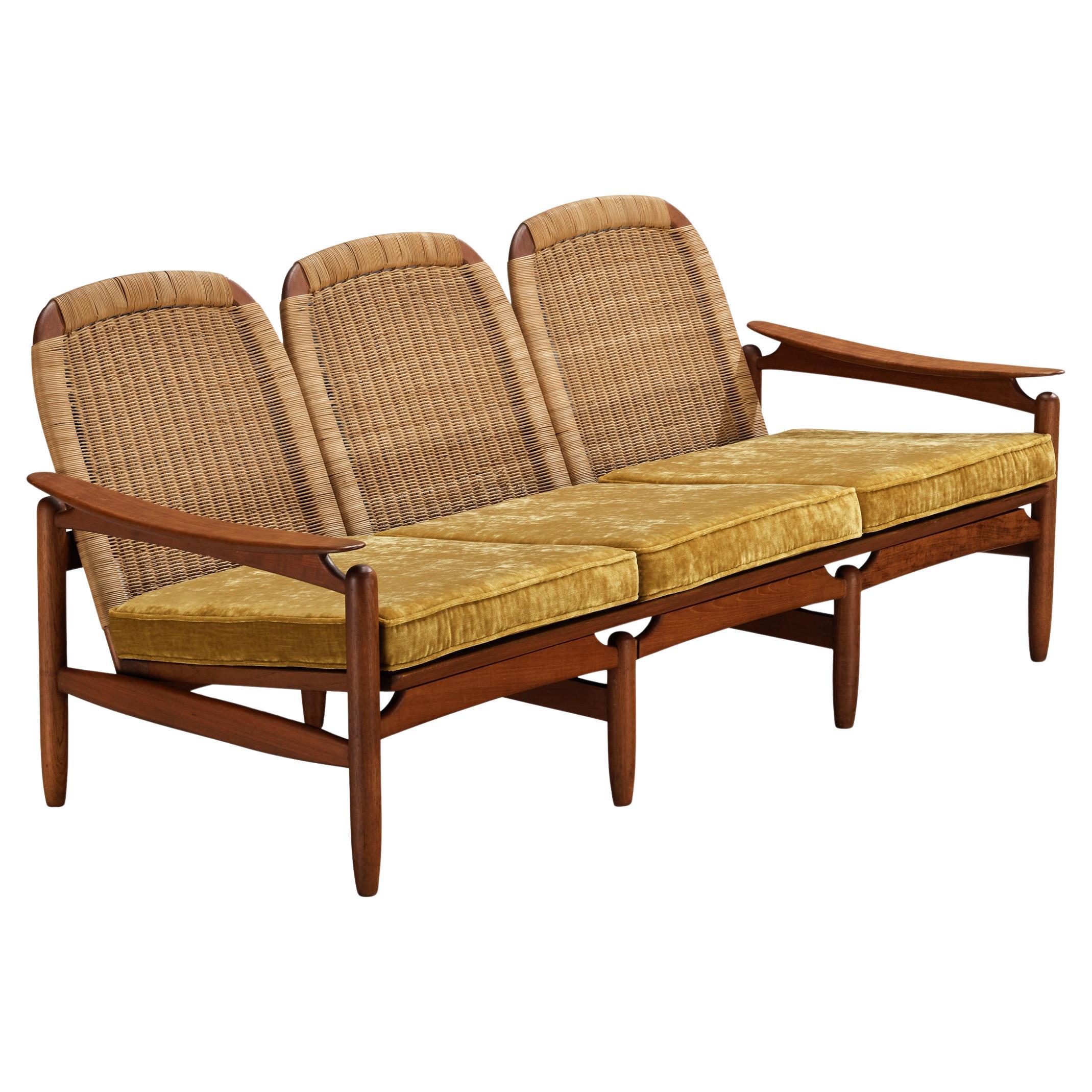 Divano danese del Mid-Century Modern in tessuto di teak e canne