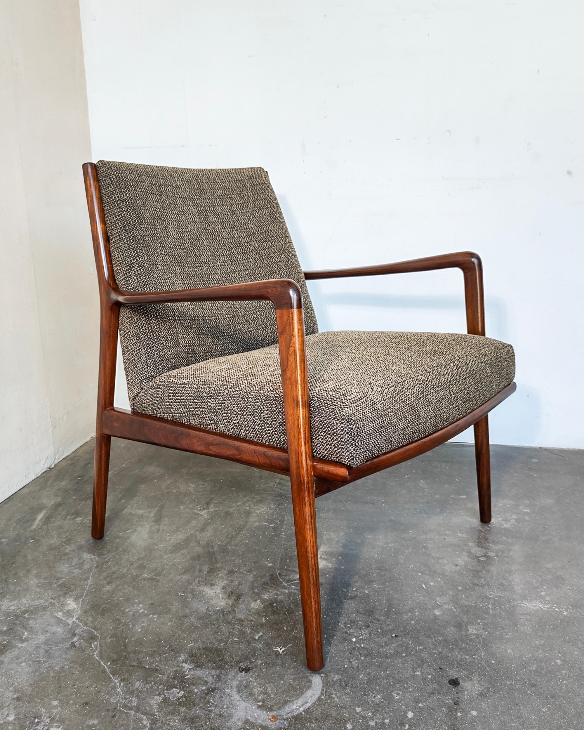 Danish Mid-Century Modern Solid Walnut and Tweed Arm / Lounge Chair 6