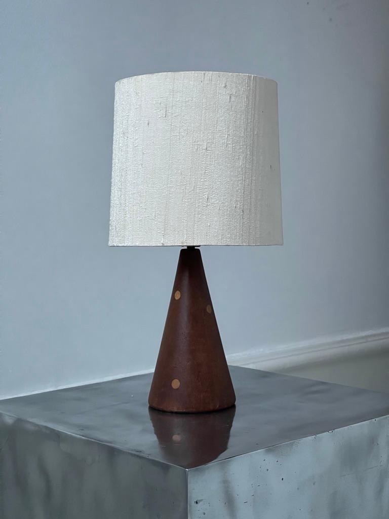Danish Mid-Century Modern Table Lamp in Teak and Elm Tree with a Shade of Silk For Sale 3
