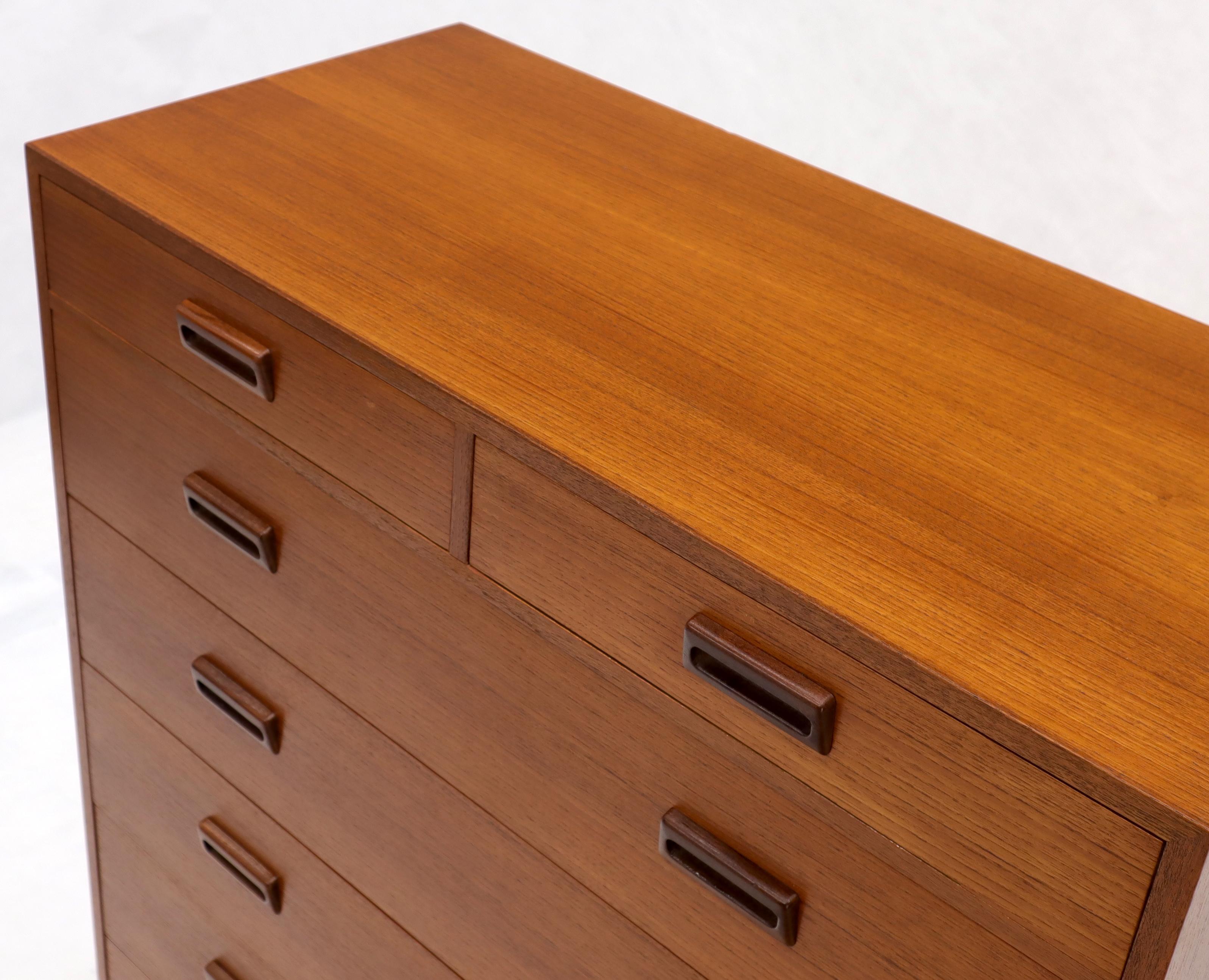Teak Danish Mid-Century Modern Tall High Boy Chest of 7 Drawers Dresser Cabinet For Sale