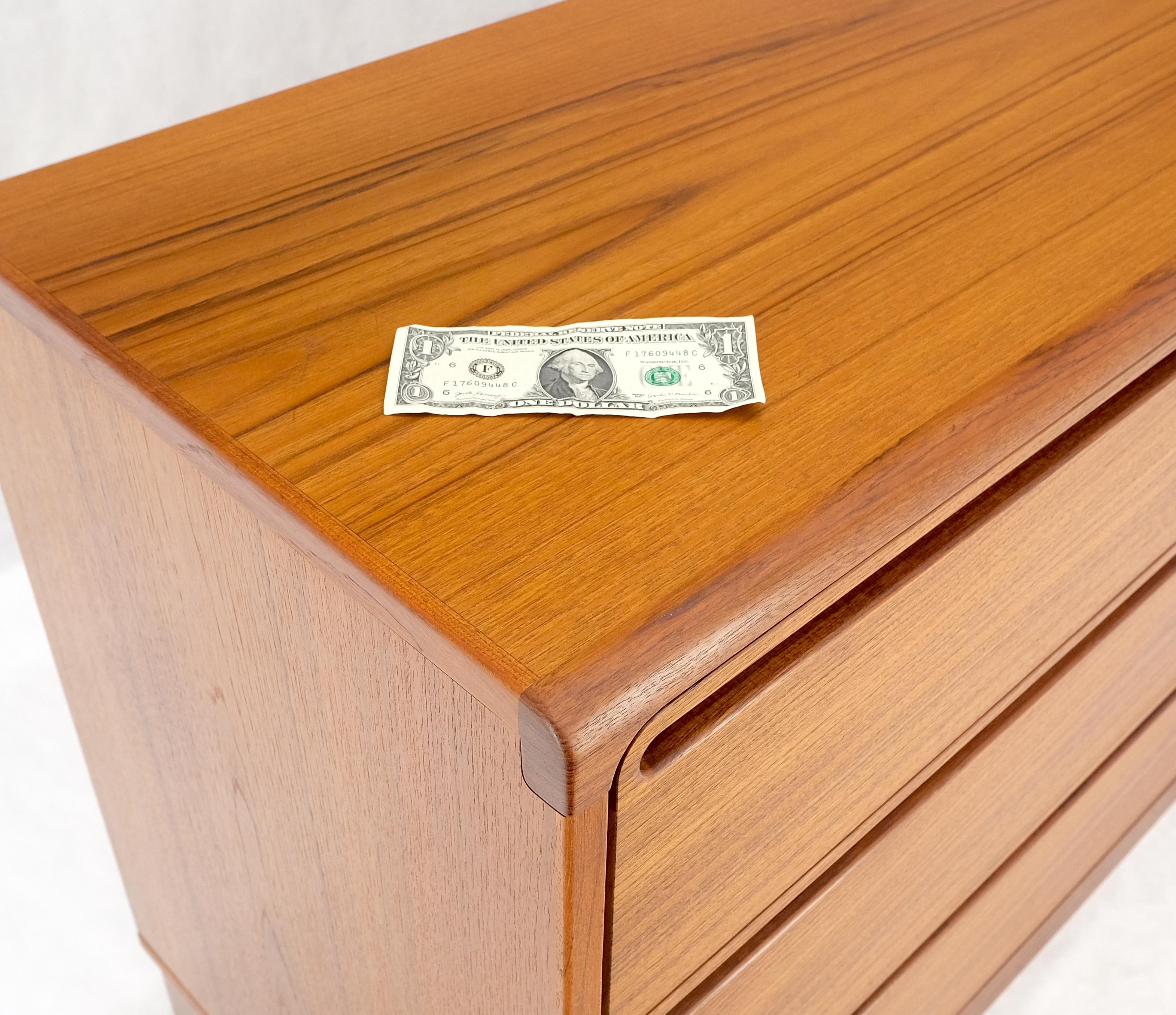Danish Mid Century Modern Teak 6 Drawers Dresser Credenza Recessed Pulls MINT! For Sale 13