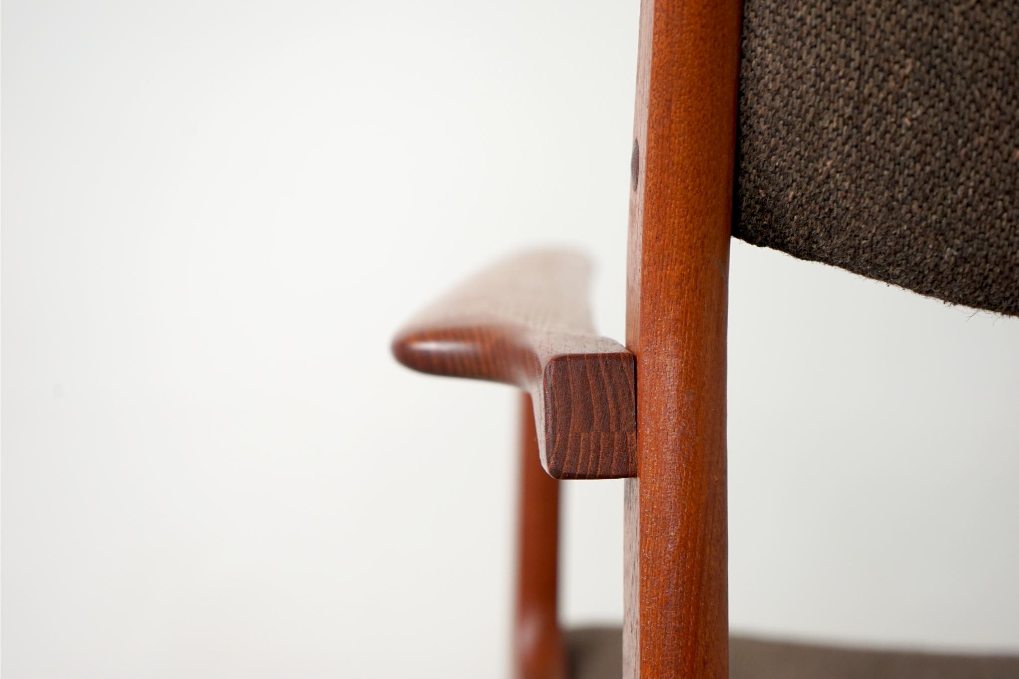 Danish Mid-Century Modern Teak Arm Chair 1