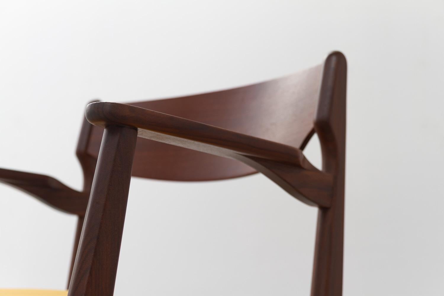 Danish Mid-Century Modern Teak Armchair, 1960s. For Sale 5