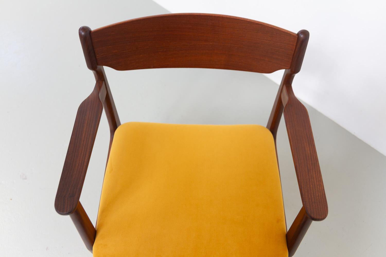 Danish Mid-Century Modern Teak Armchair, 1960s. For Sale 11