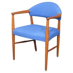 Danish Mid-Century Modern Teak Armchair Attrib. to Hans Wegner 
10 Available
