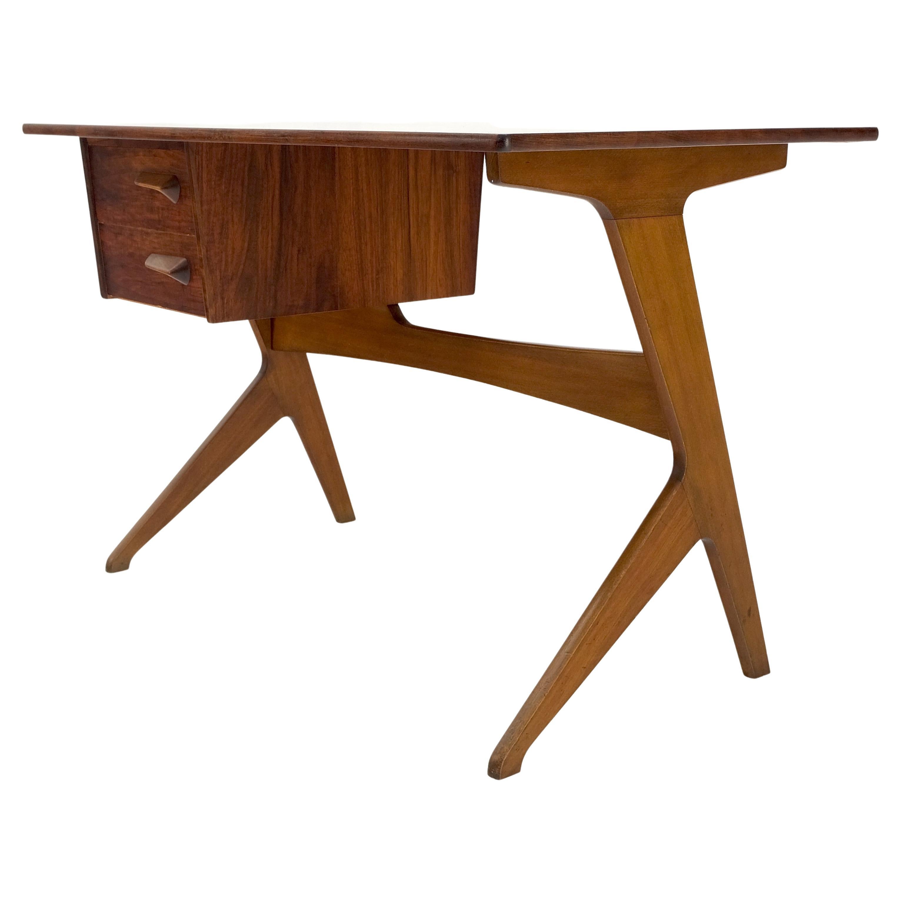Danish Mid-Century Modern Teak Asymmetrical Z Shape Base Low Profile Desk Mint! For Sale 6
